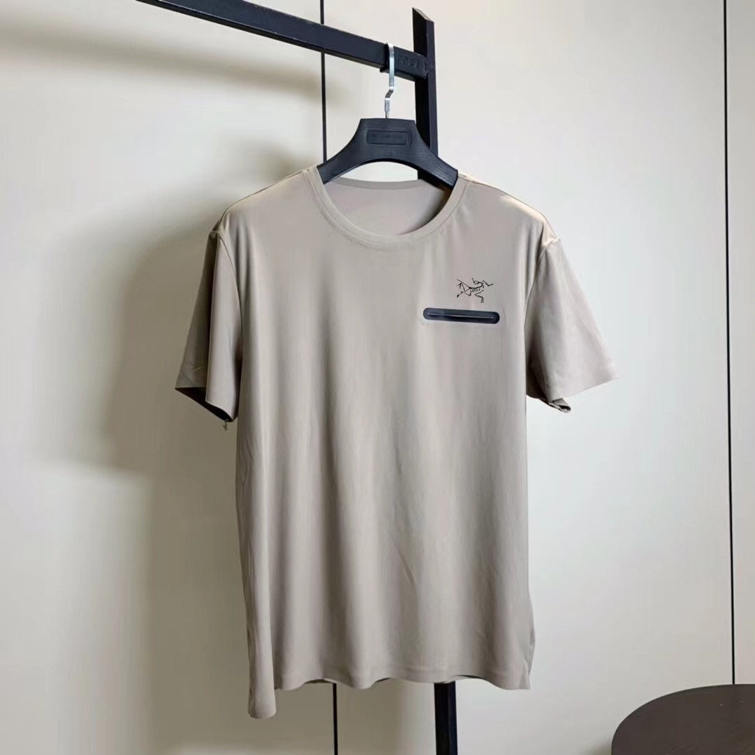 LuxluxHouse Best Quality Clothes T-shirt Arcteryx