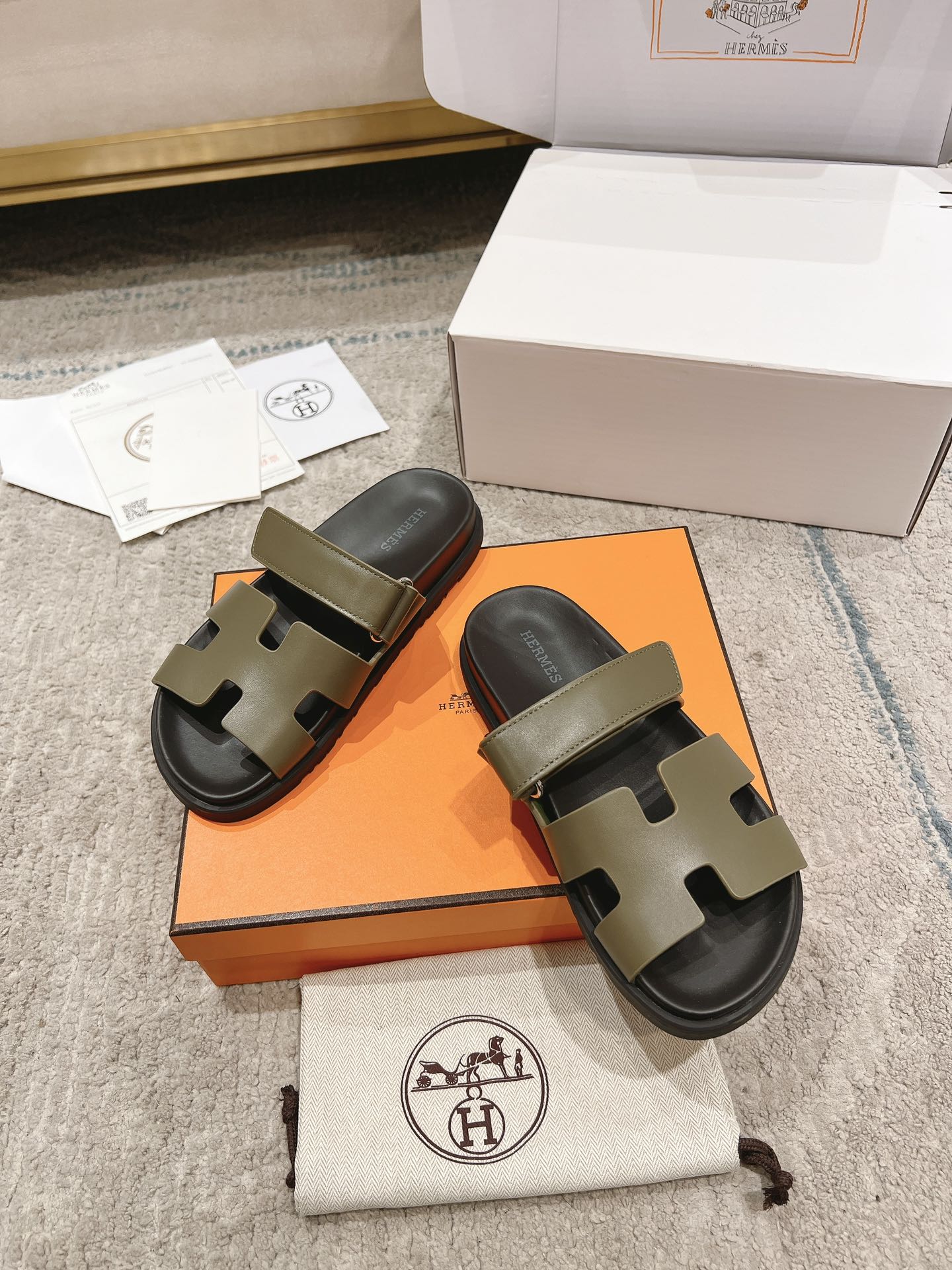 LuxluxHouse Best Quality Sandals Hermes