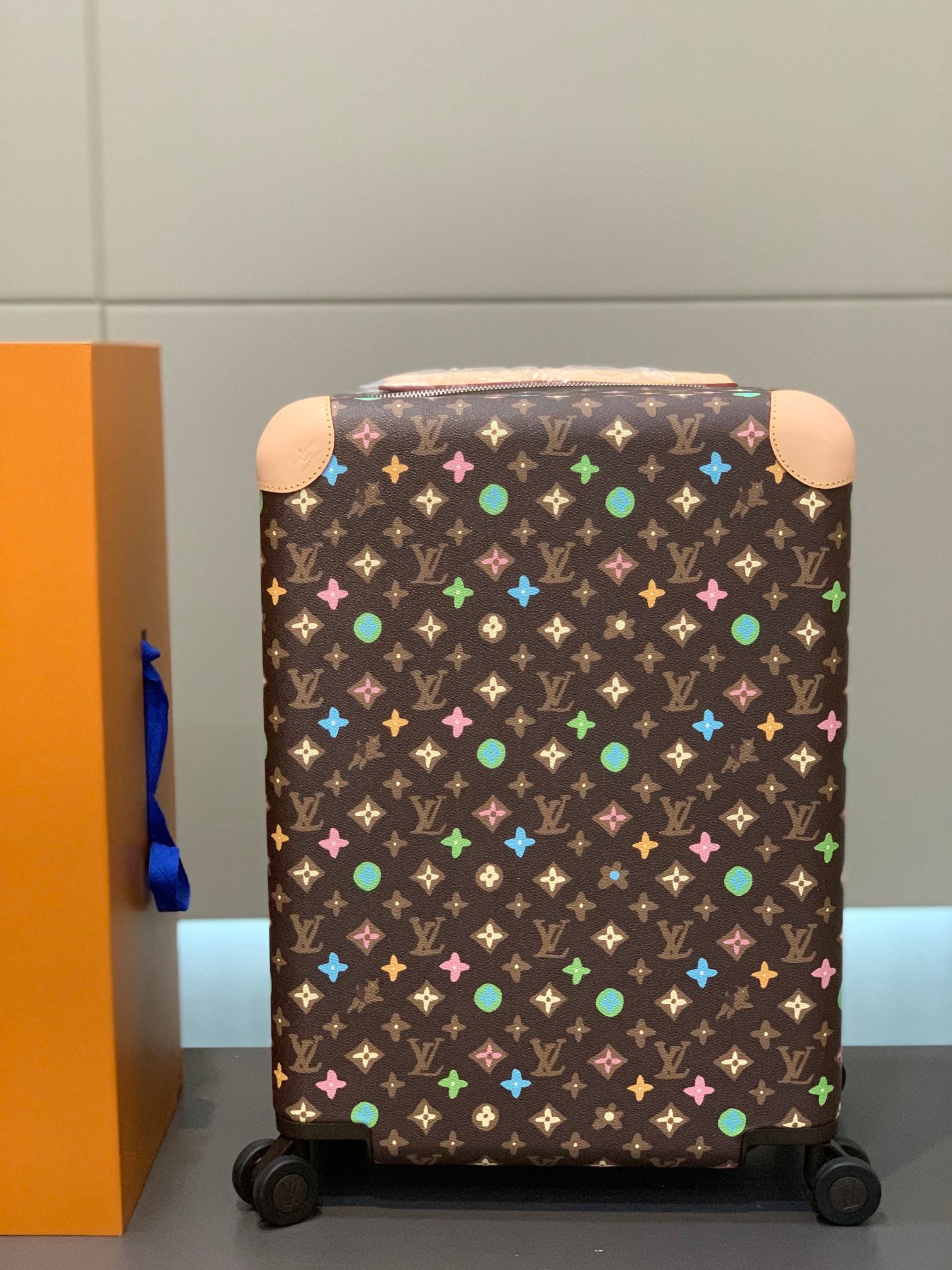 LuxluxHouse Best Quality Bags Luggage
