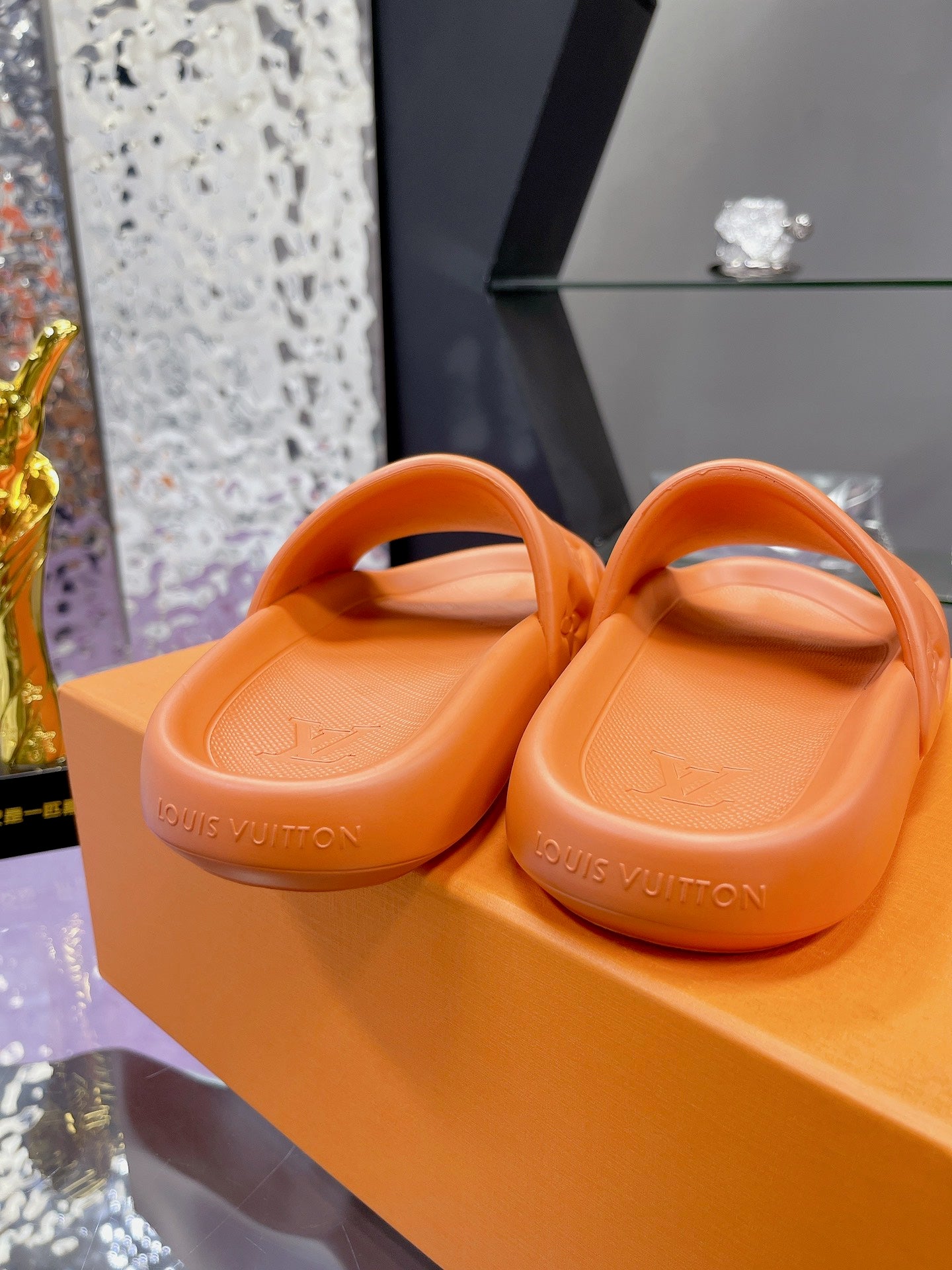 LuxluxHouse Best Quality Women Shoes Louis Vuitton