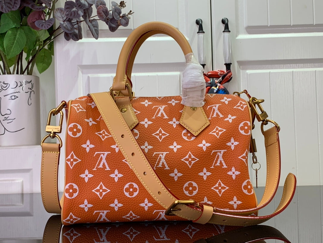 LuxluxHouse Best Quality Bags Louis Vuitton Women Men