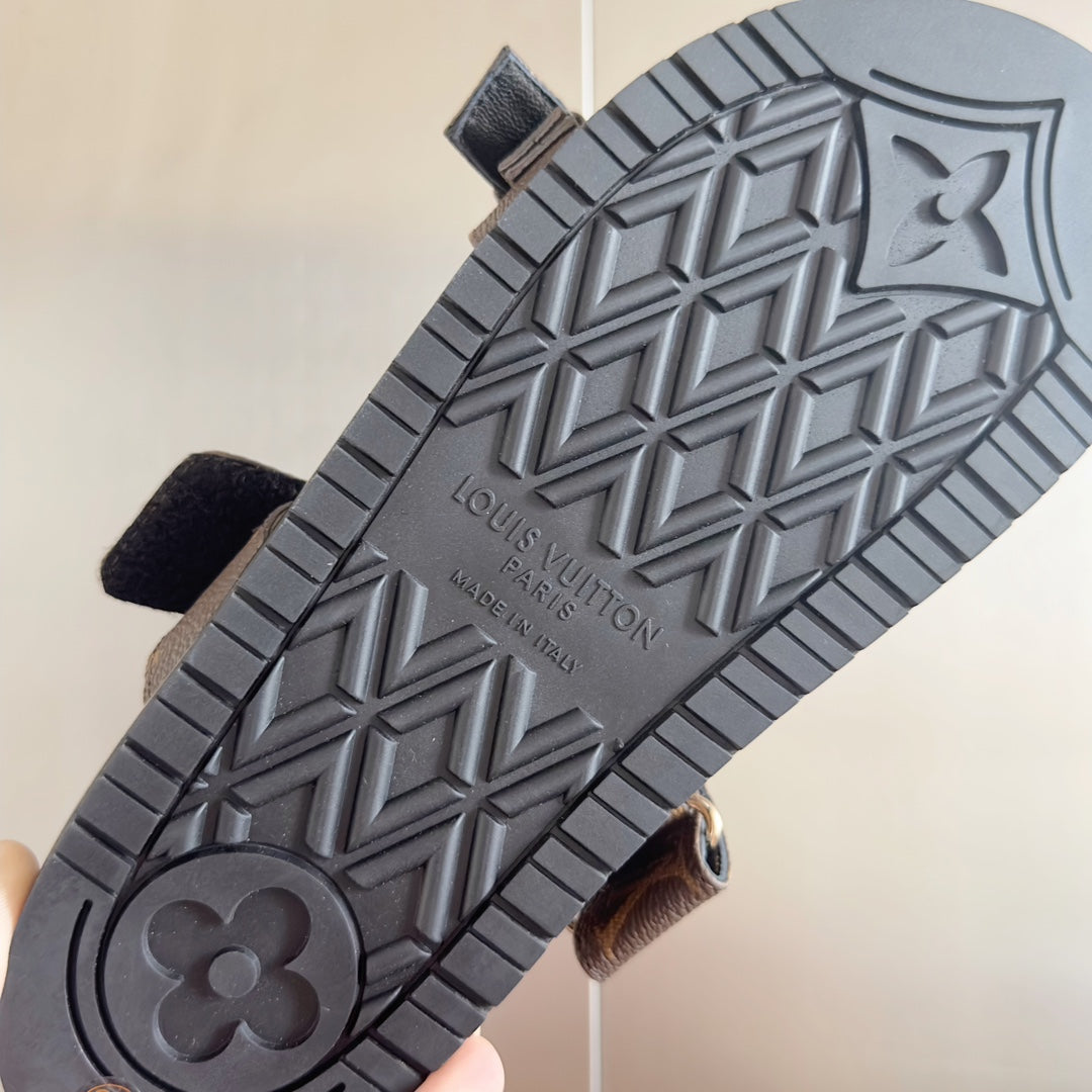 LuxluxHouse Best Quality Women Shoes Louis Vuitton