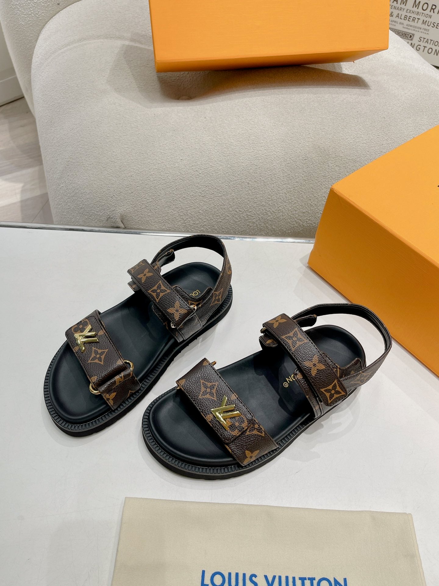 LuxluxHouse Best Quality Women Shoes Louis Vuitton