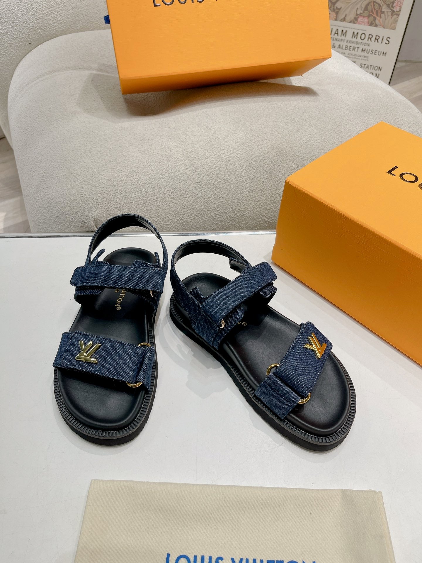 LuxluxHouse Best Quality Women Shoes Louis Vuitton