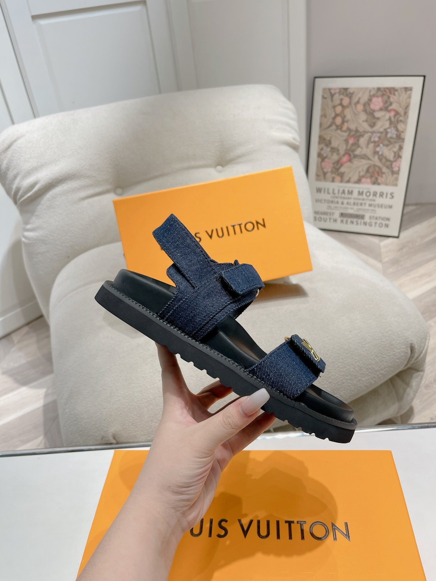 LuxluxHouse Best Quality Women Shoes Louis Vuitton