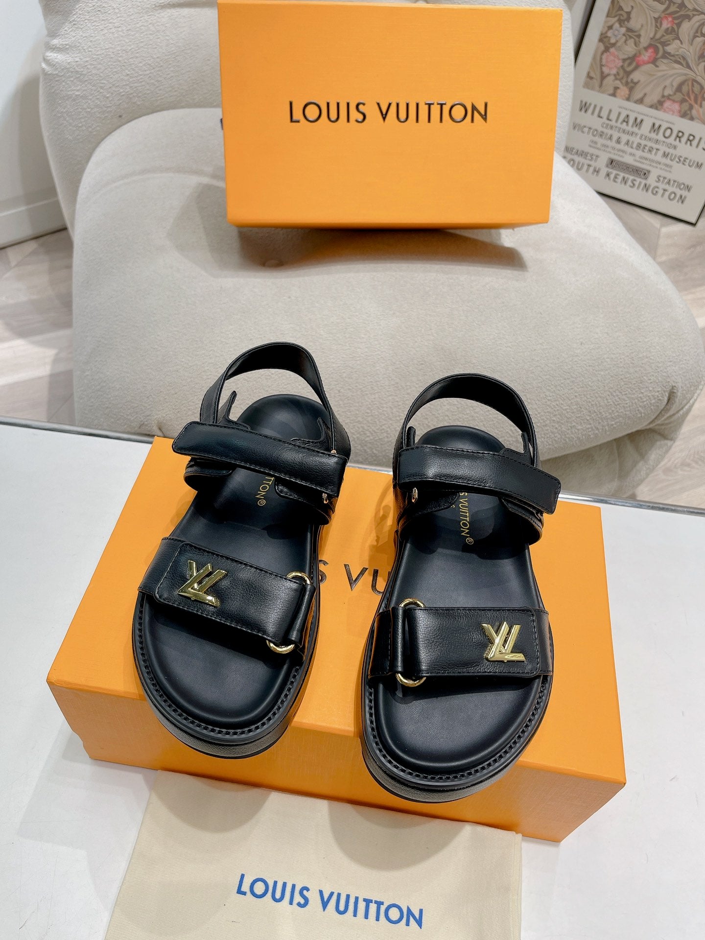 LuxluxHouse Best Quality Women Shoes Louis Vuitton