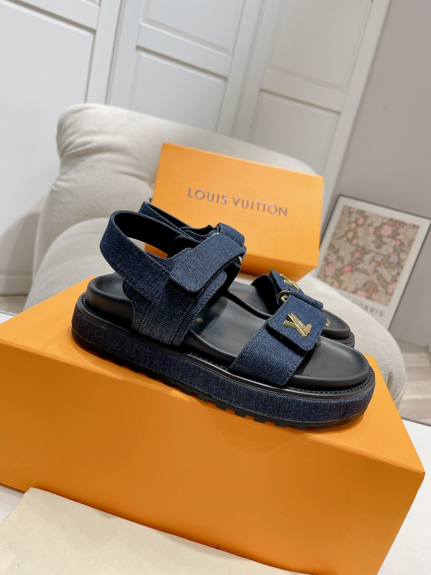 LuxluxHouse Best Quality Women Shoes Louis Vuitton
