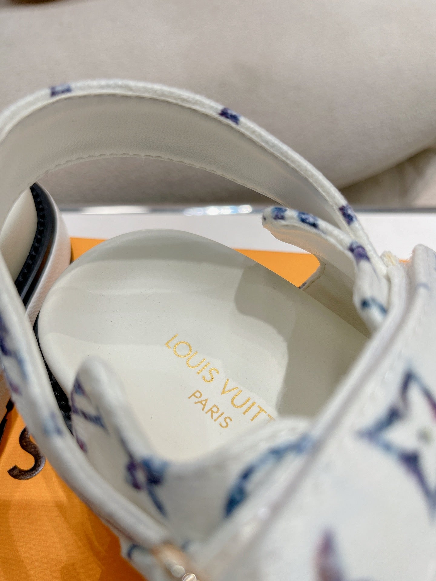 LuxluxHouse Best Quality Women Shoes Louis Vuitton
