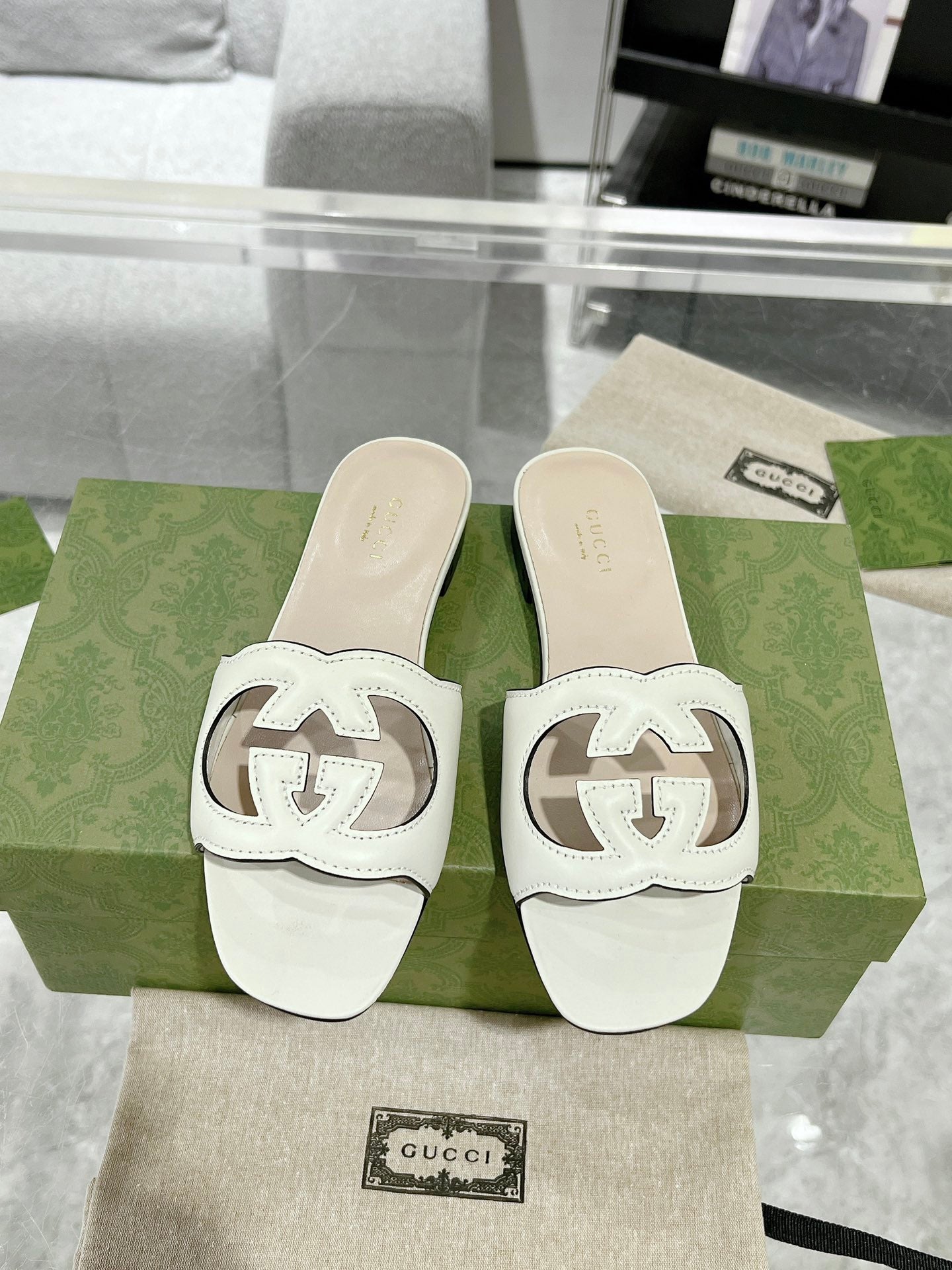LuxluxHouse Best Quality Gucci Women Shoes