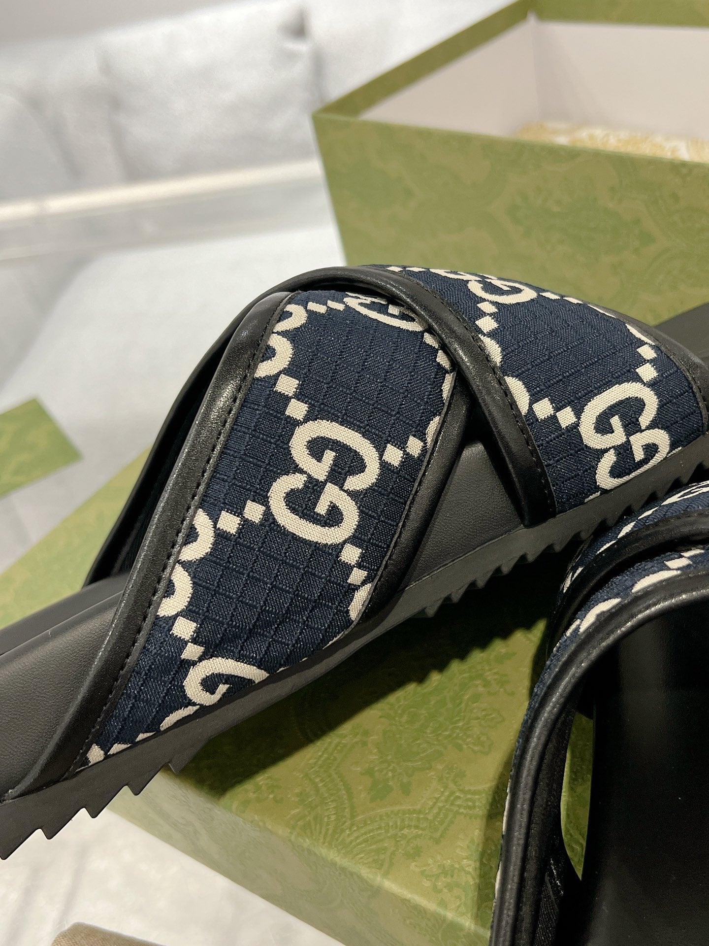 LuxluxHouse Best Quality Sandals Gucci