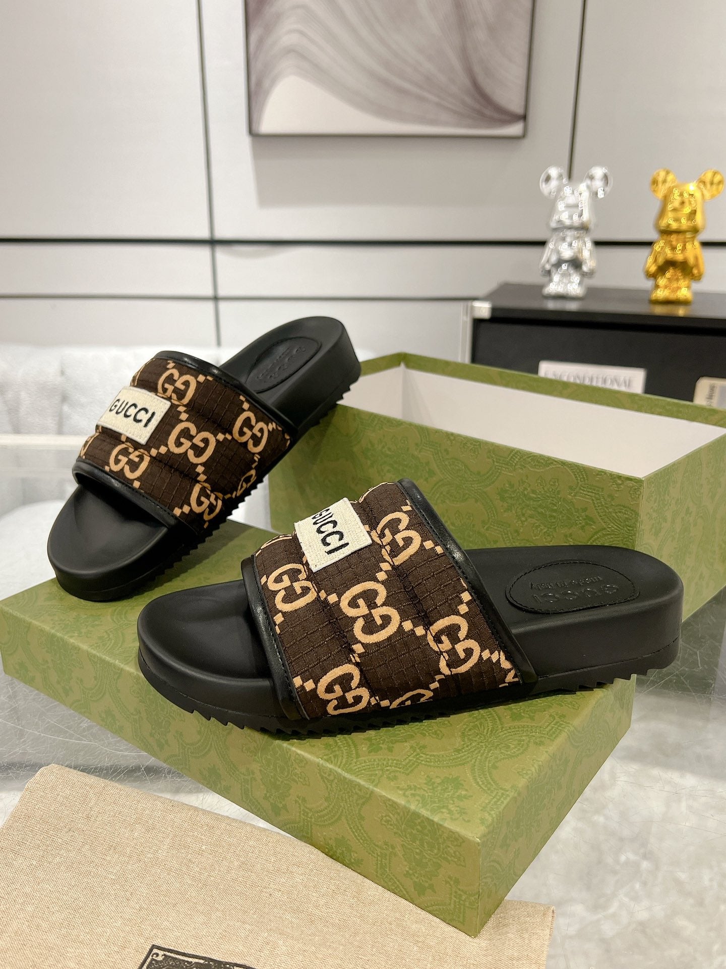 LuxluxHouse Best Quality Sandals Gucci
