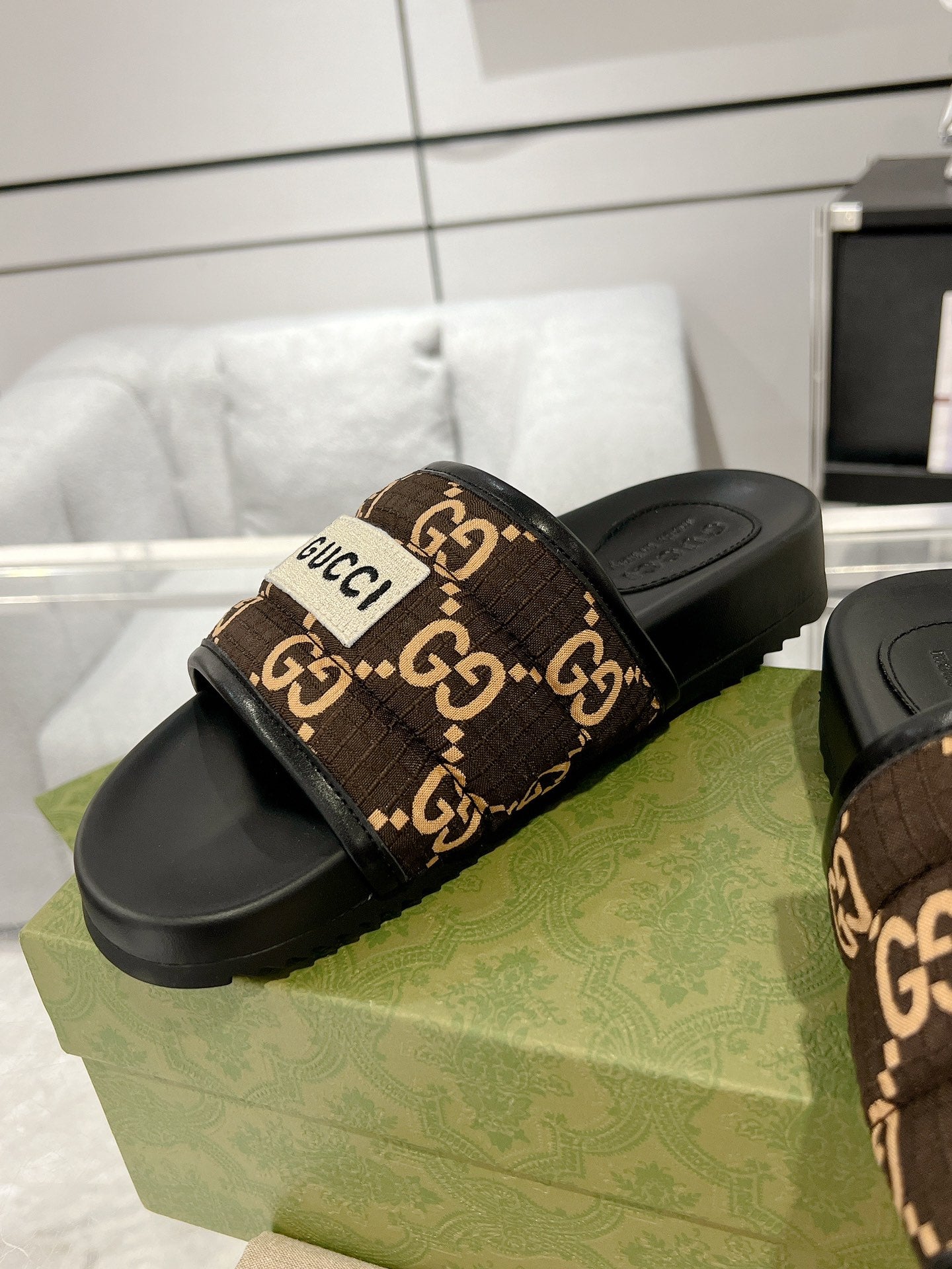 LuxluxHouse Best Quality Sandals Gucci