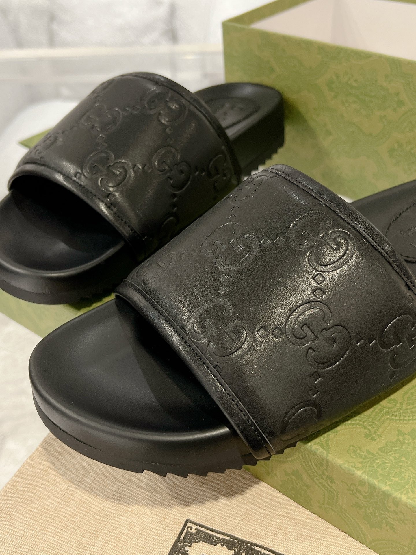LuxluxHouse Best Quality Sandals Gucci