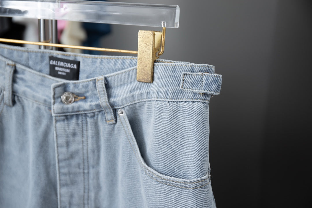 LuxluxHouse Best Quality Clothes Balenciaga Pants