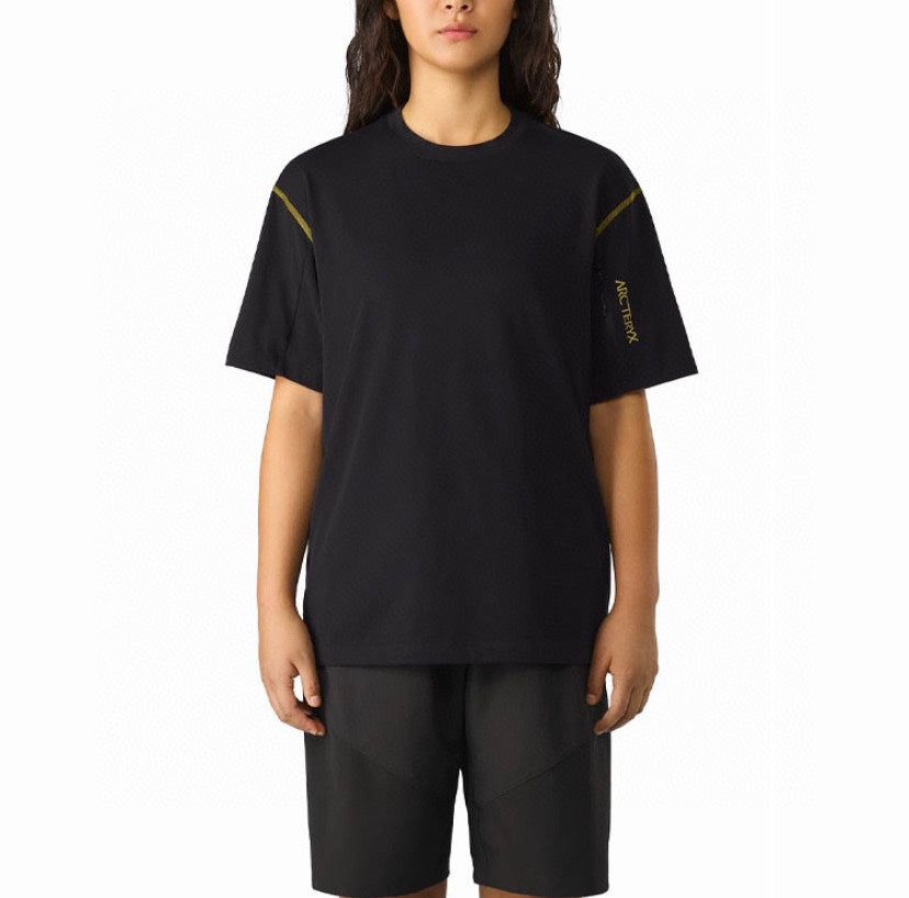 LuxluxHouse Best Quality Clothes T-shirt Arcteryx