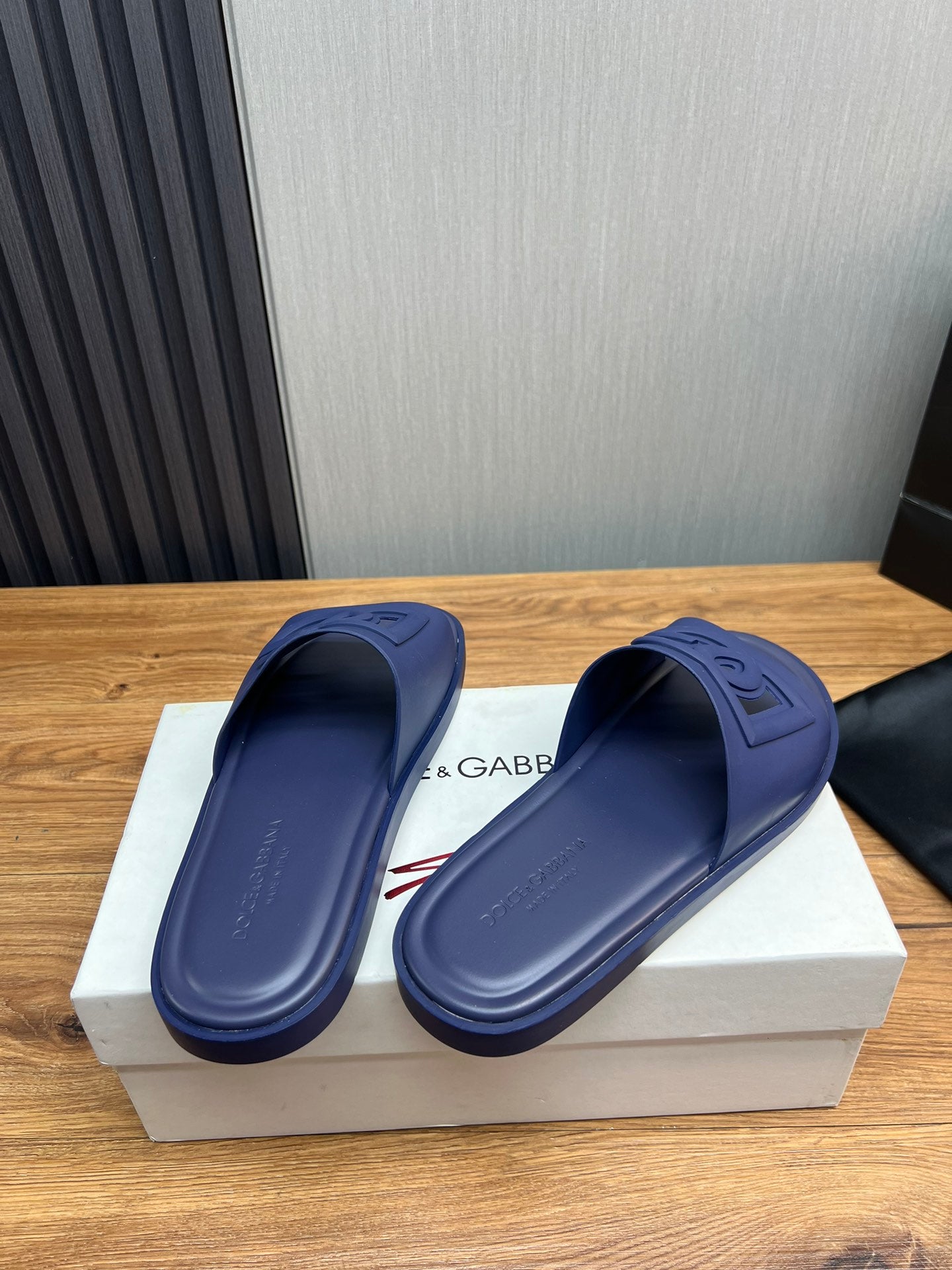 LuxluxHouse Best Quality Sandals Dolce & Gabbana