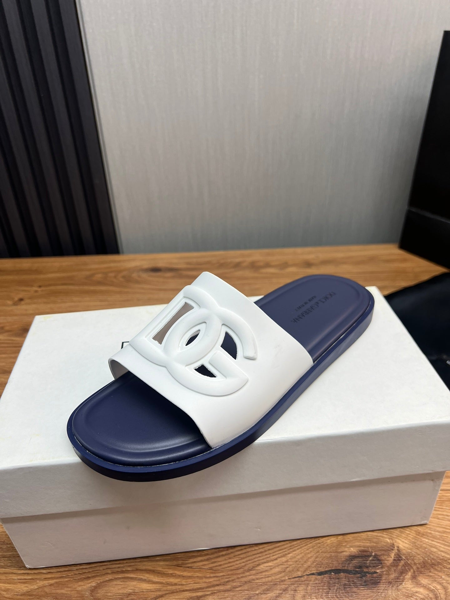 LuxluxHouse Best Quality Sandals Dolce & Gabbana