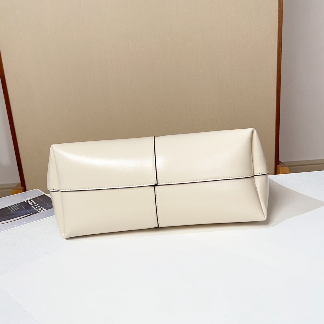 LuxluxHouse Best Quality Bags Coach