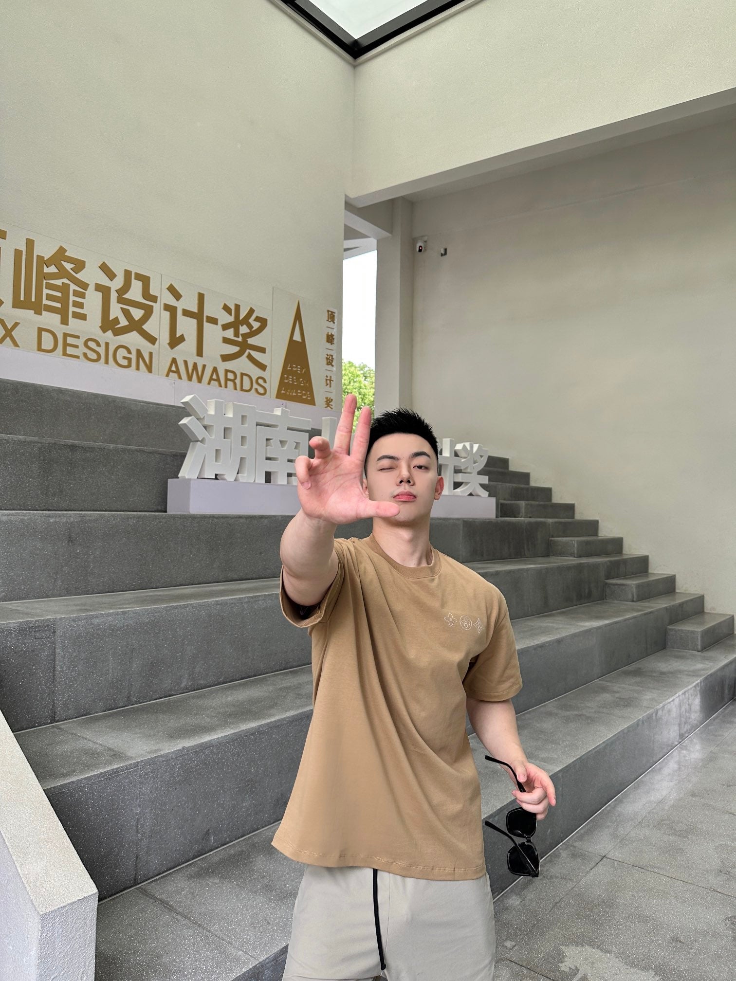 LuxluxHouse Best Quality Clothes T-shirt Louis Vuitton