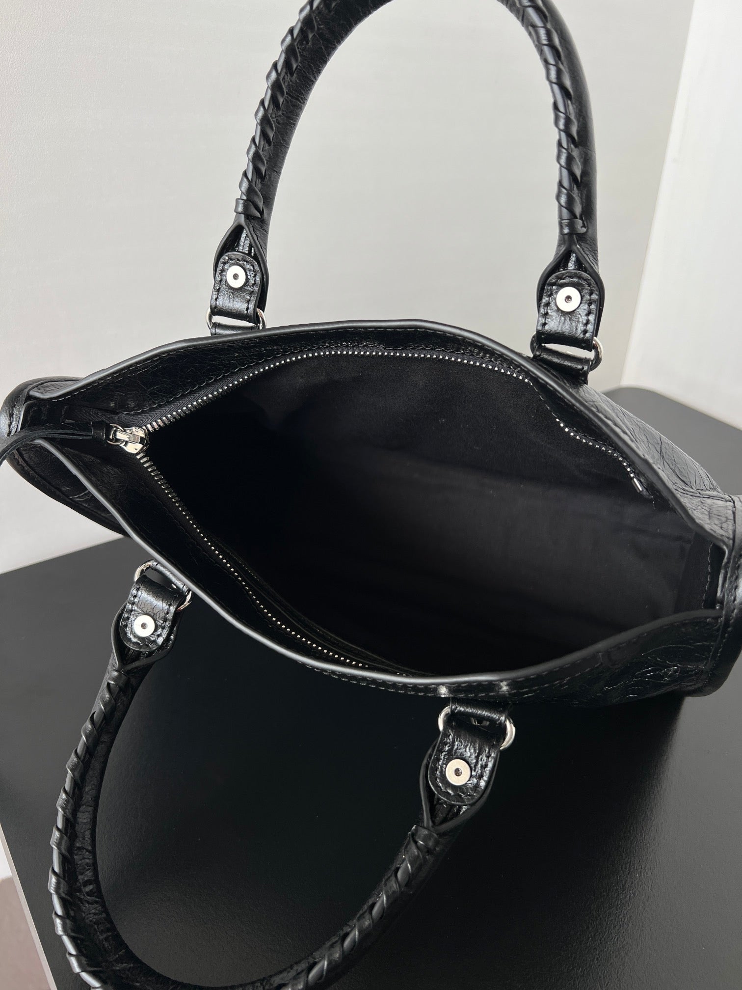LuxluxHouse Best Quality Bags Balenciaga