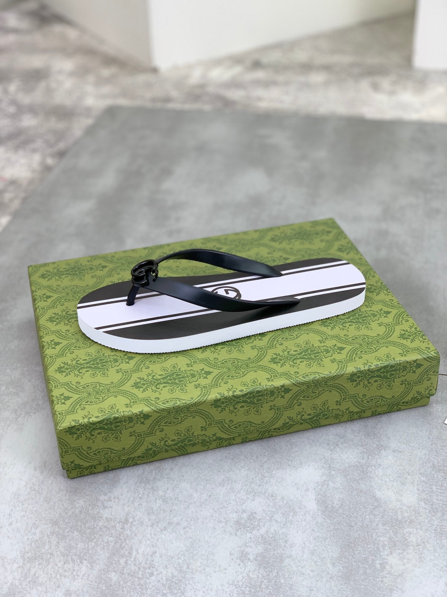 LuxluxHouse Best Quality Sandals Gucci