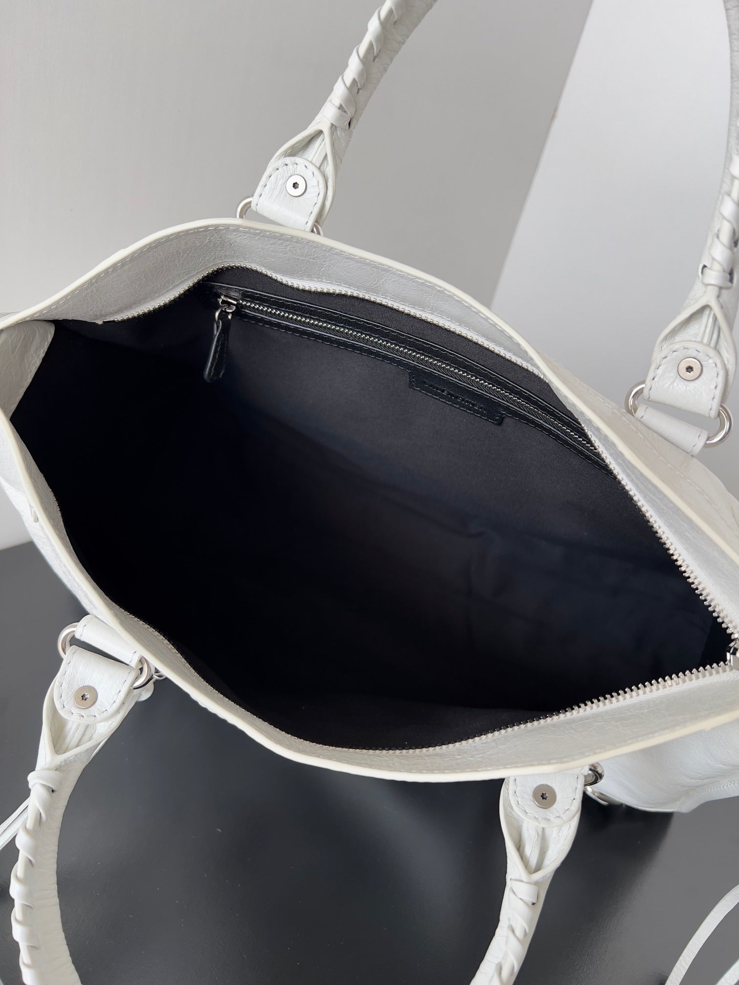 LuxluxHouse Best Quality Bags Balenciaga