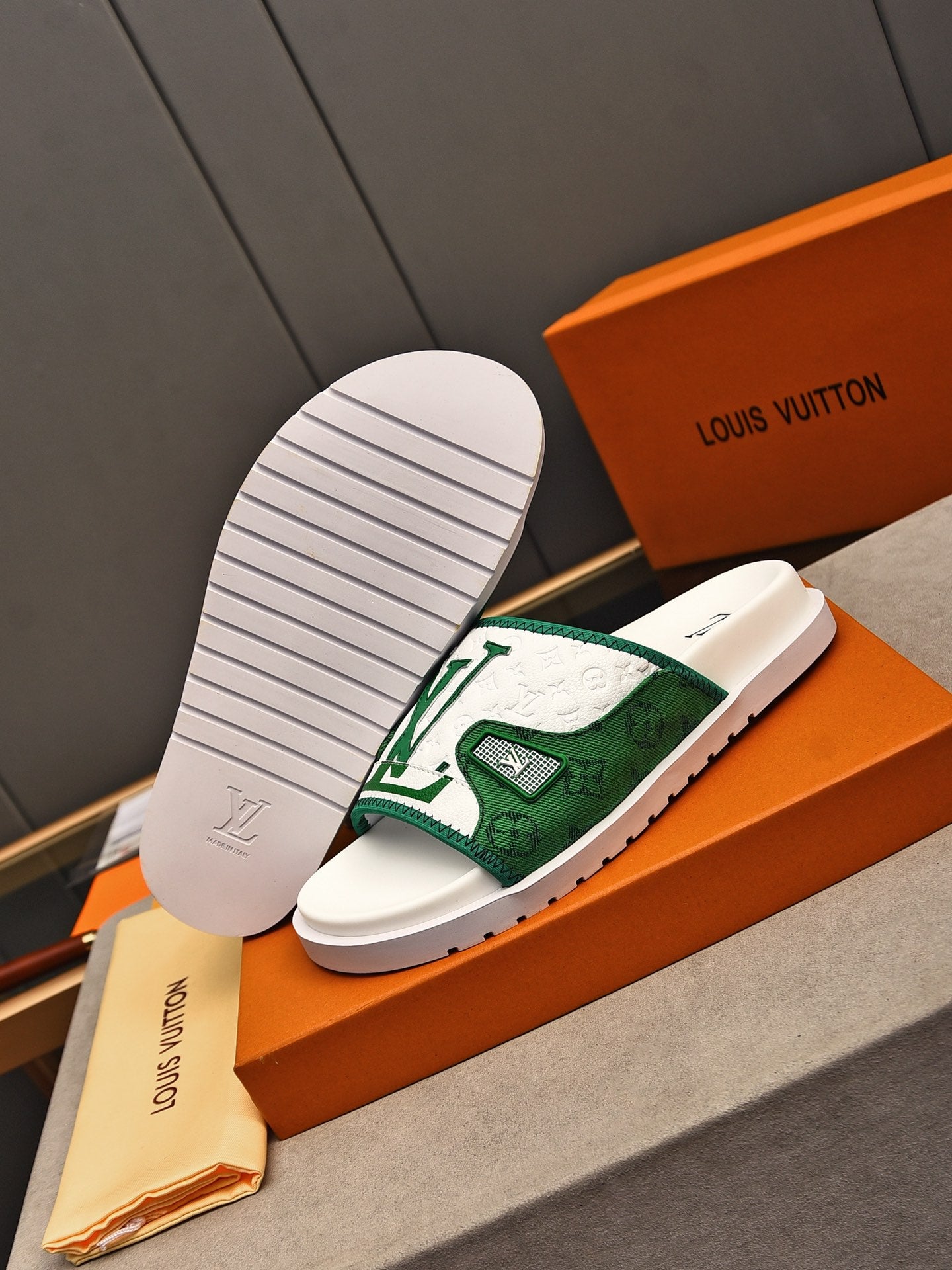 LuxluxHouse Best Quality Sandals Louis Vuitton