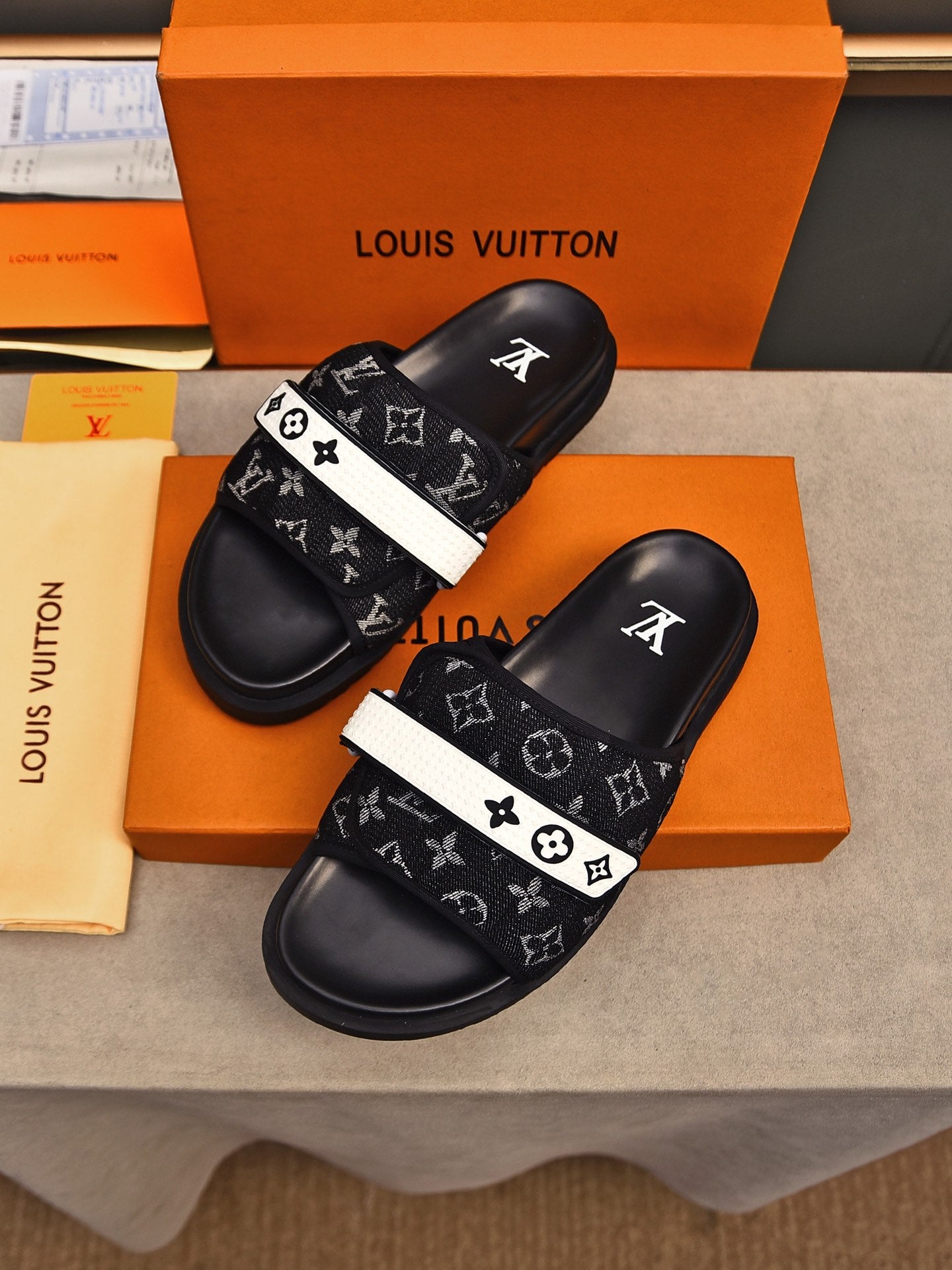 LuxluxHouse Best Quality Sandals Louis Vuitton