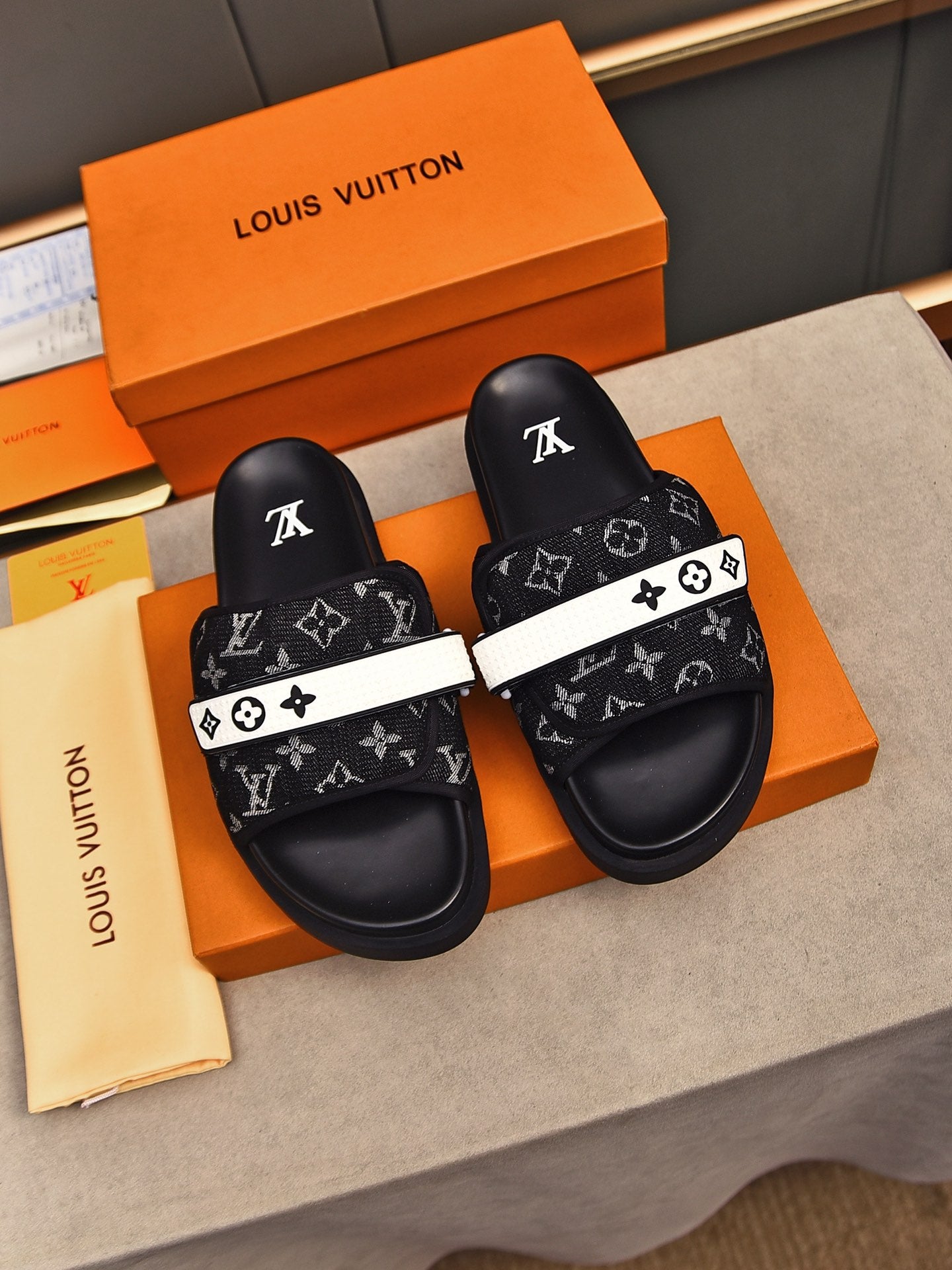 LuxluxHouse Best Quality Sandals Louis Vuitton