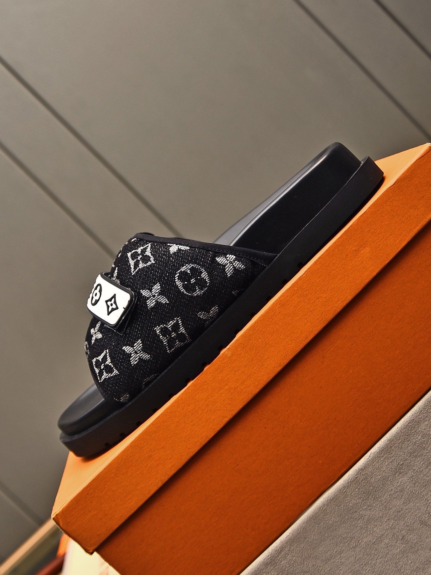 LuxluxHouse Best Quality Sandals Louis Vuitton