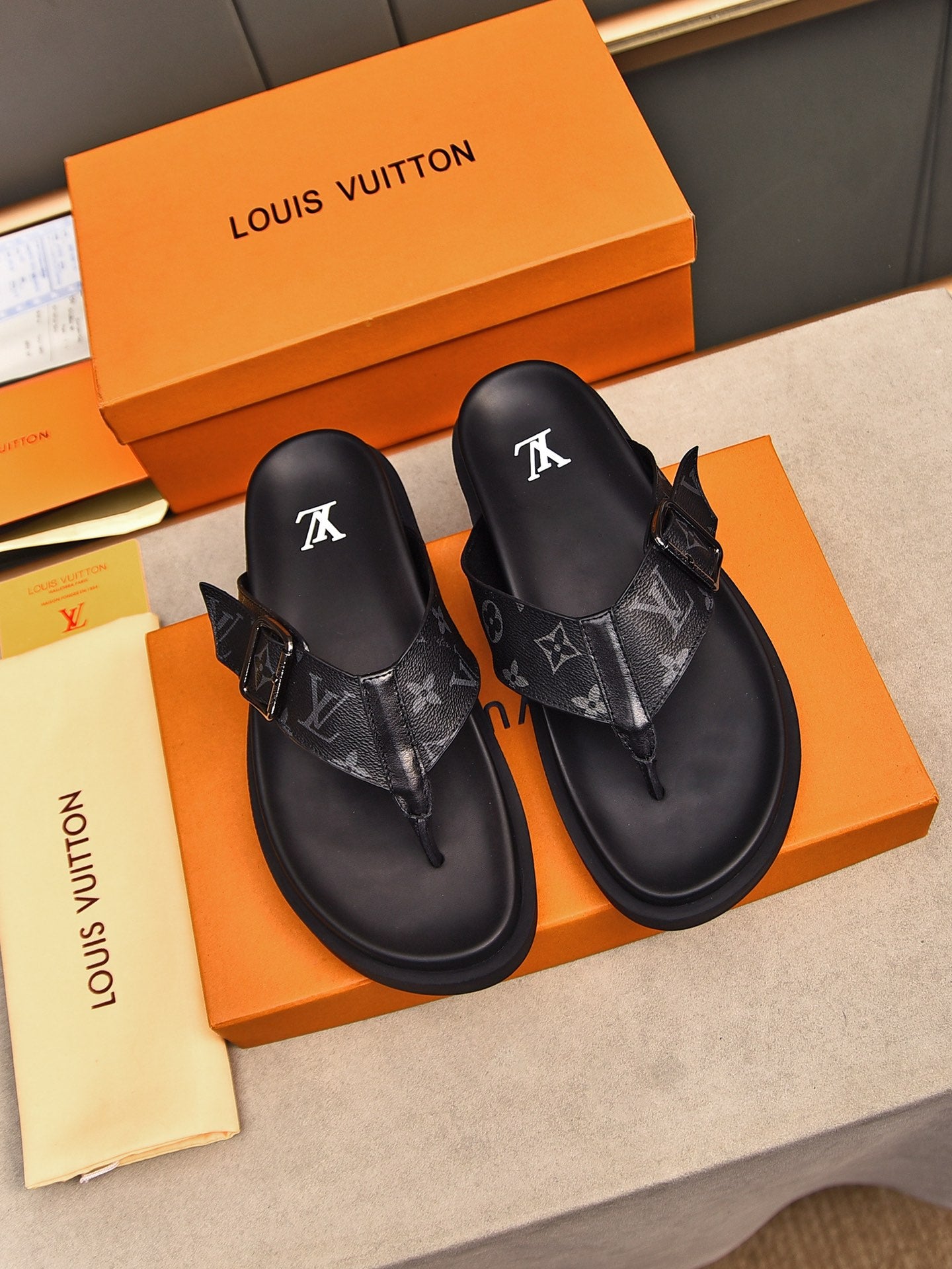 LuxluxHouse Best Quality Sandals Louis Vuitton