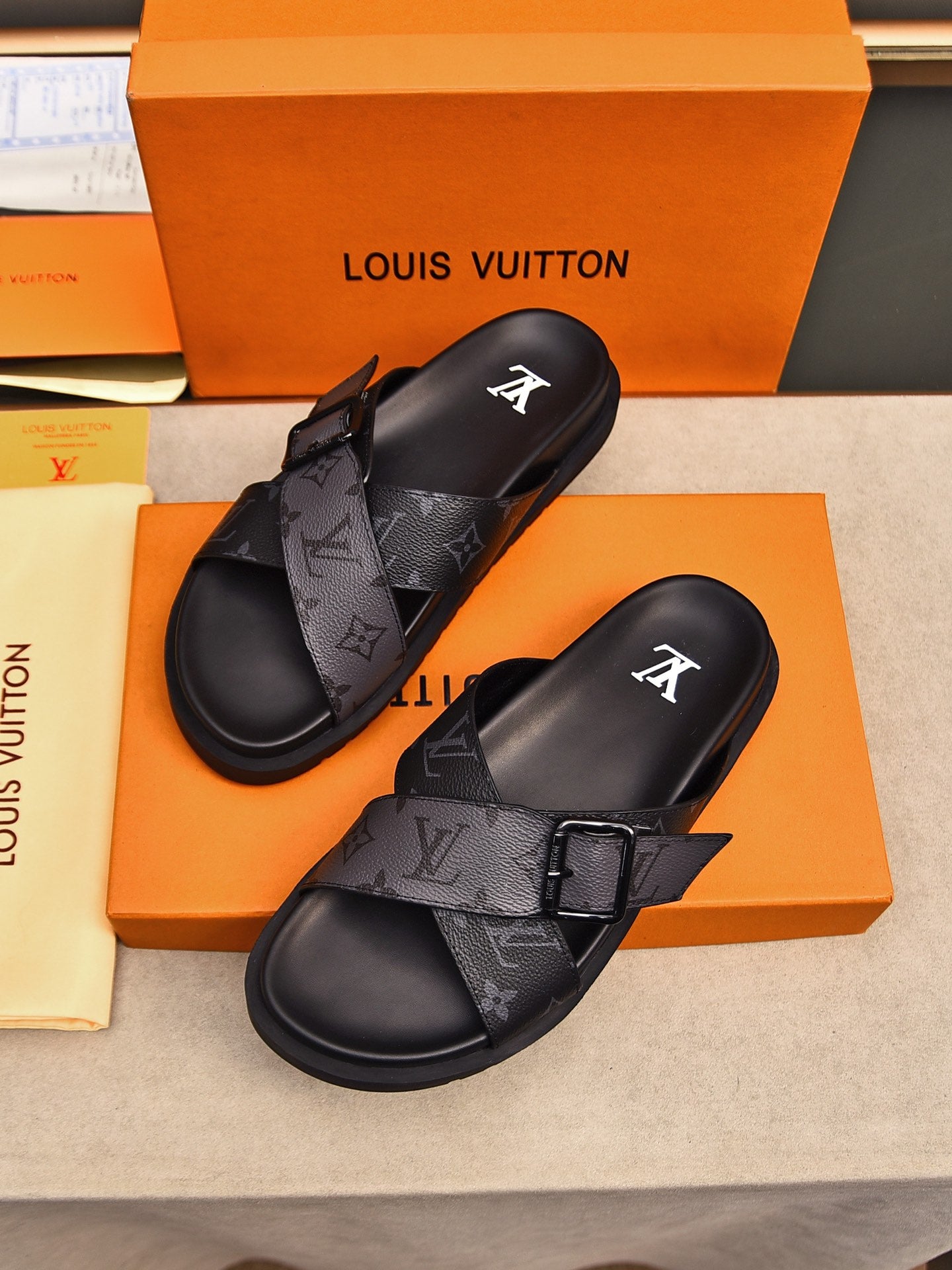 LuxluxHouse Best Quality Sandals Louis Vuitton