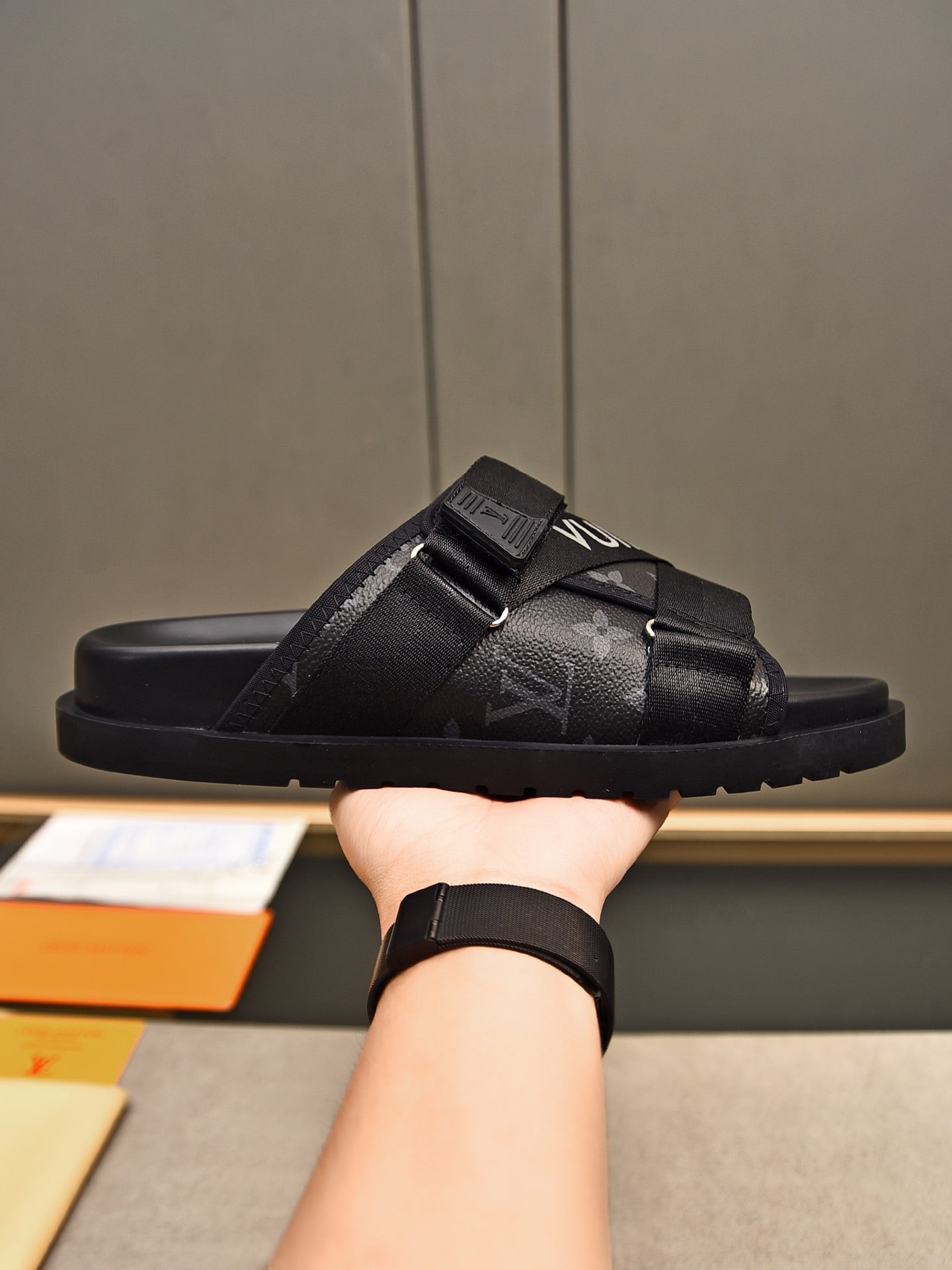 LuxluxHouse Best Quality Sandals Louis Vuitton