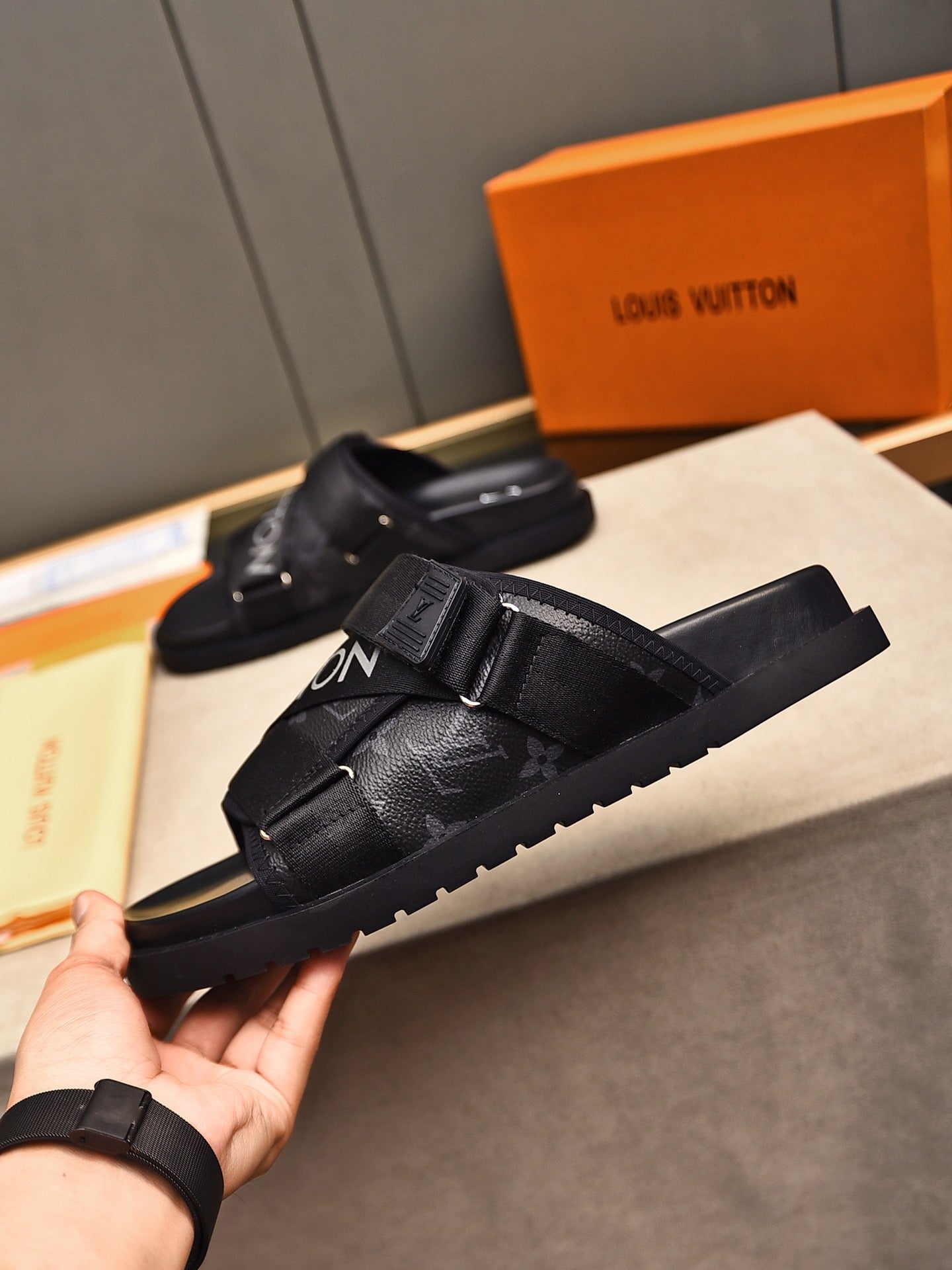 LuxluxHouse Best Quality Sandals Louis Vuitton