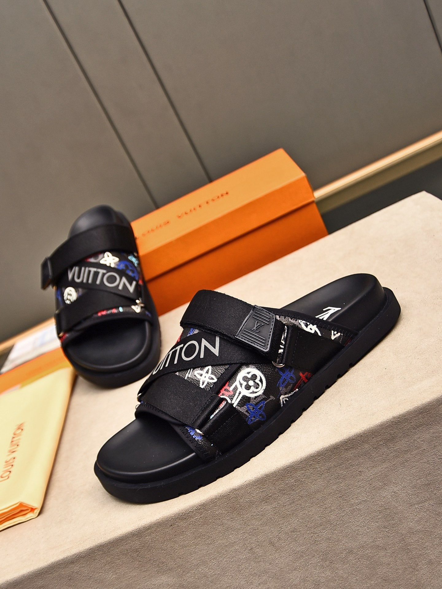 LuxluxHouse Best Quality Sandals Louis Vuitton