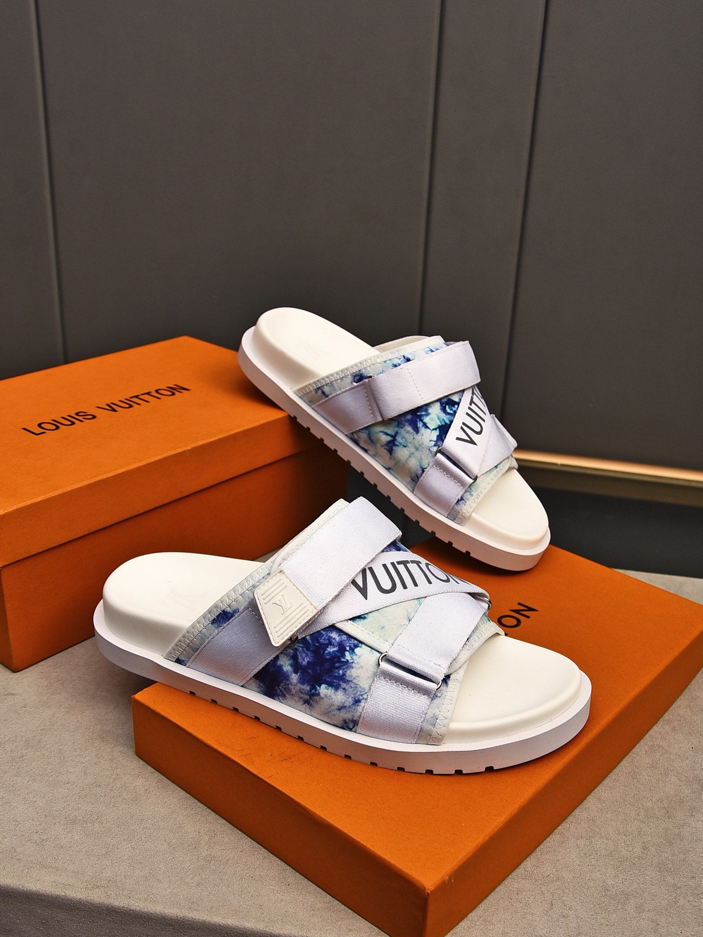 LuxluxHouse Best Quality Sandals Louis Vuitton