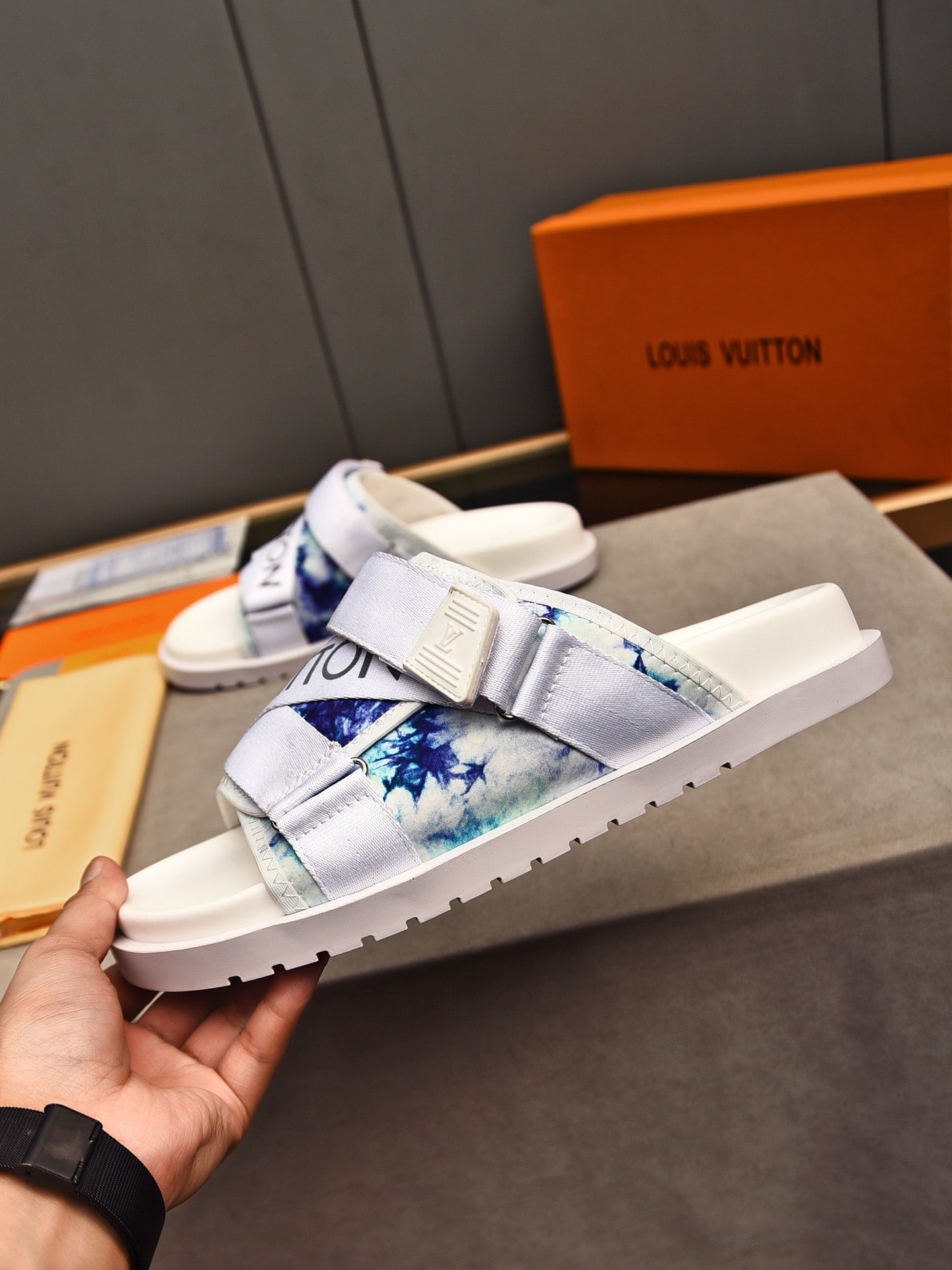 LuxluxHouse Best Quality Sandals Louis Vuitton