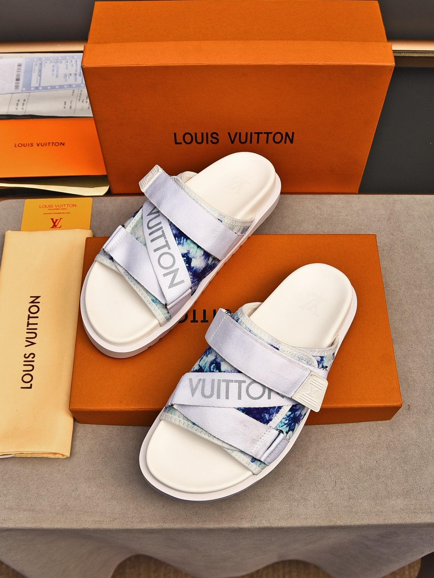 LuxluxHouse Best Quality Sandals Louis Vuitton