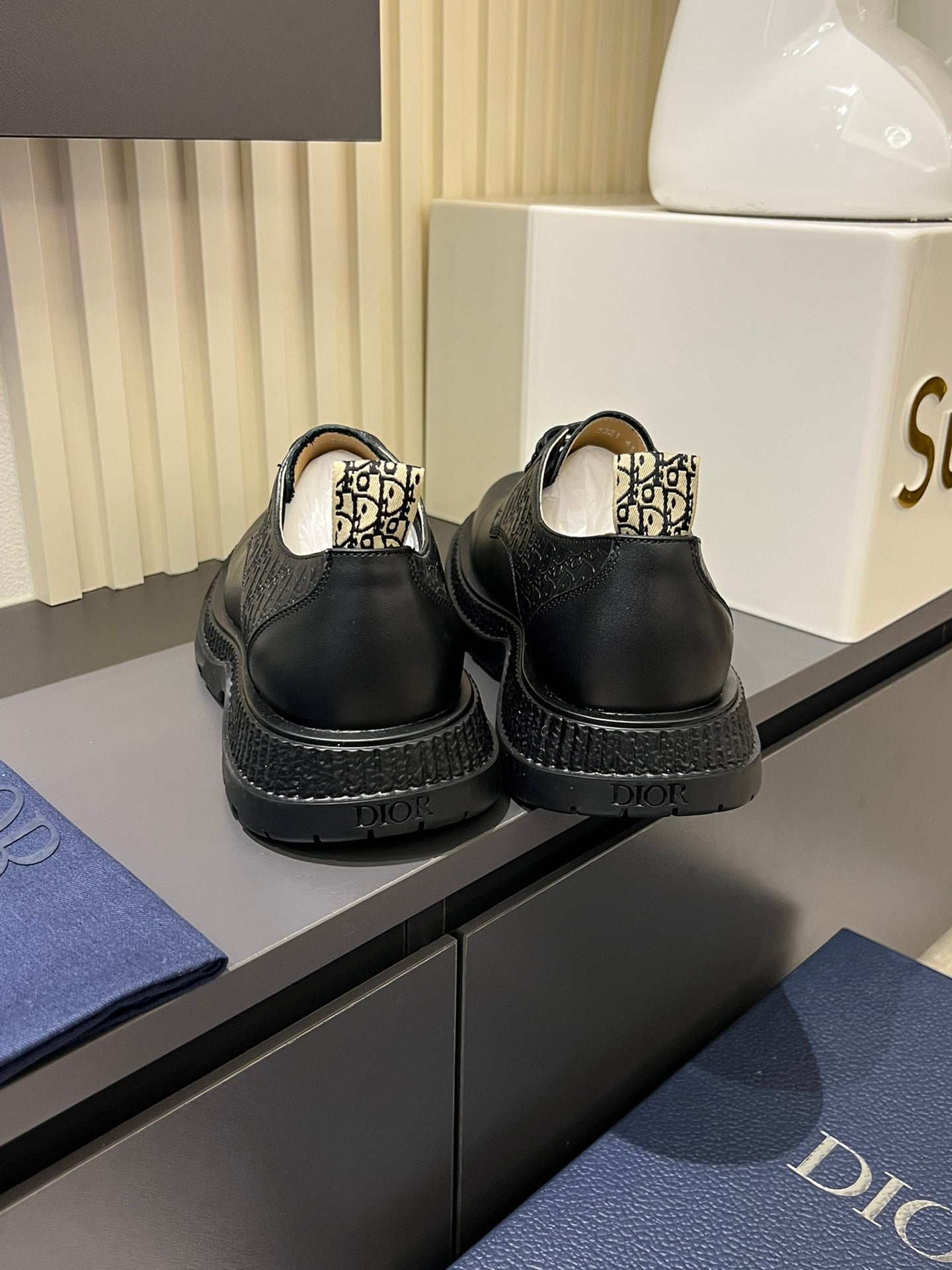 LuxluxHouse Best Quality Shoes Dior