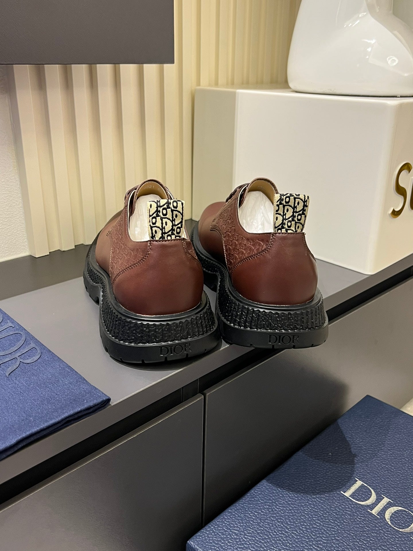 LuxluxHouse Best Quality Shoes Dior