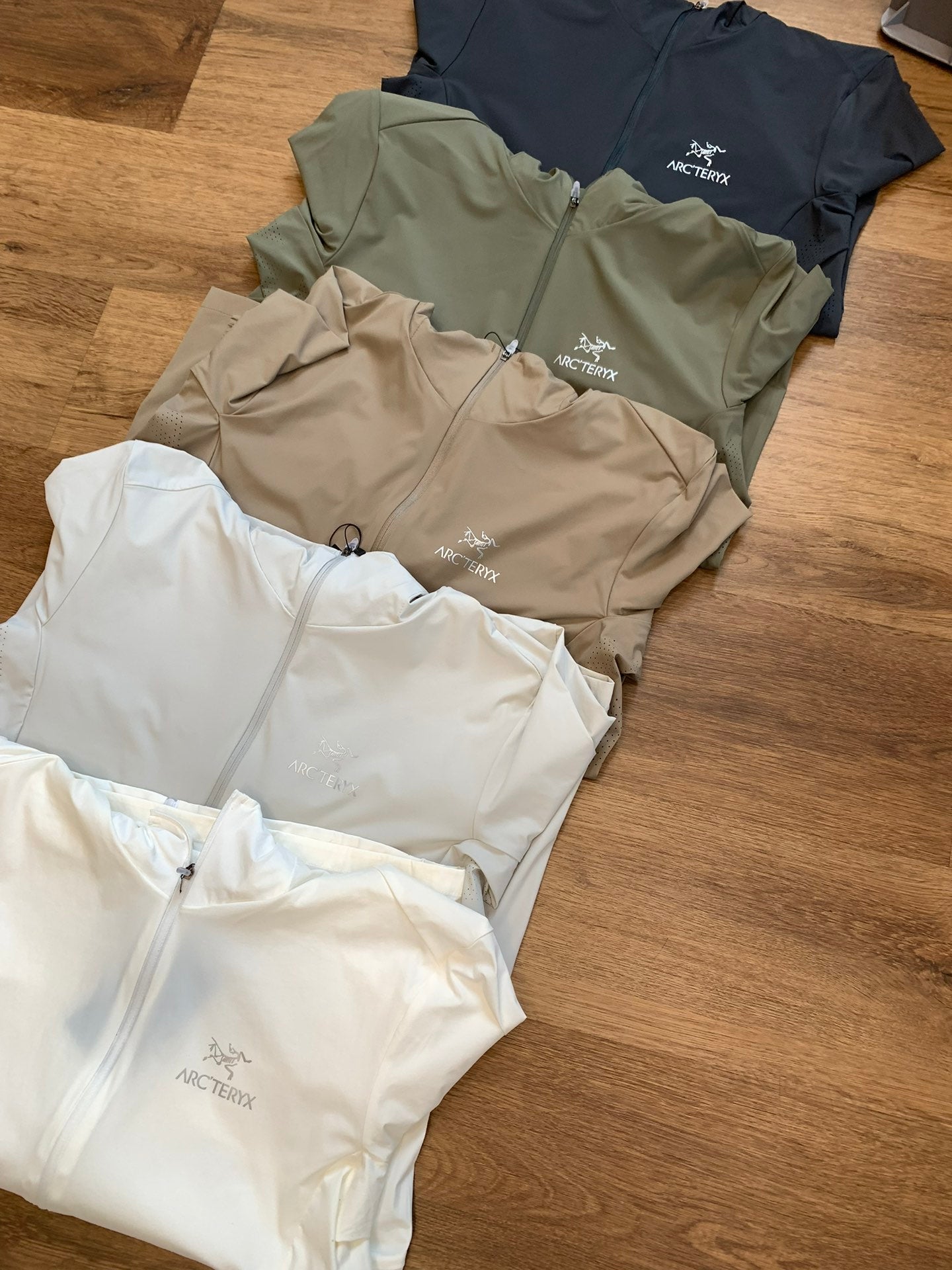 LuxluxHouse Best Quality Clothes Coats & Jackets Arcteryx