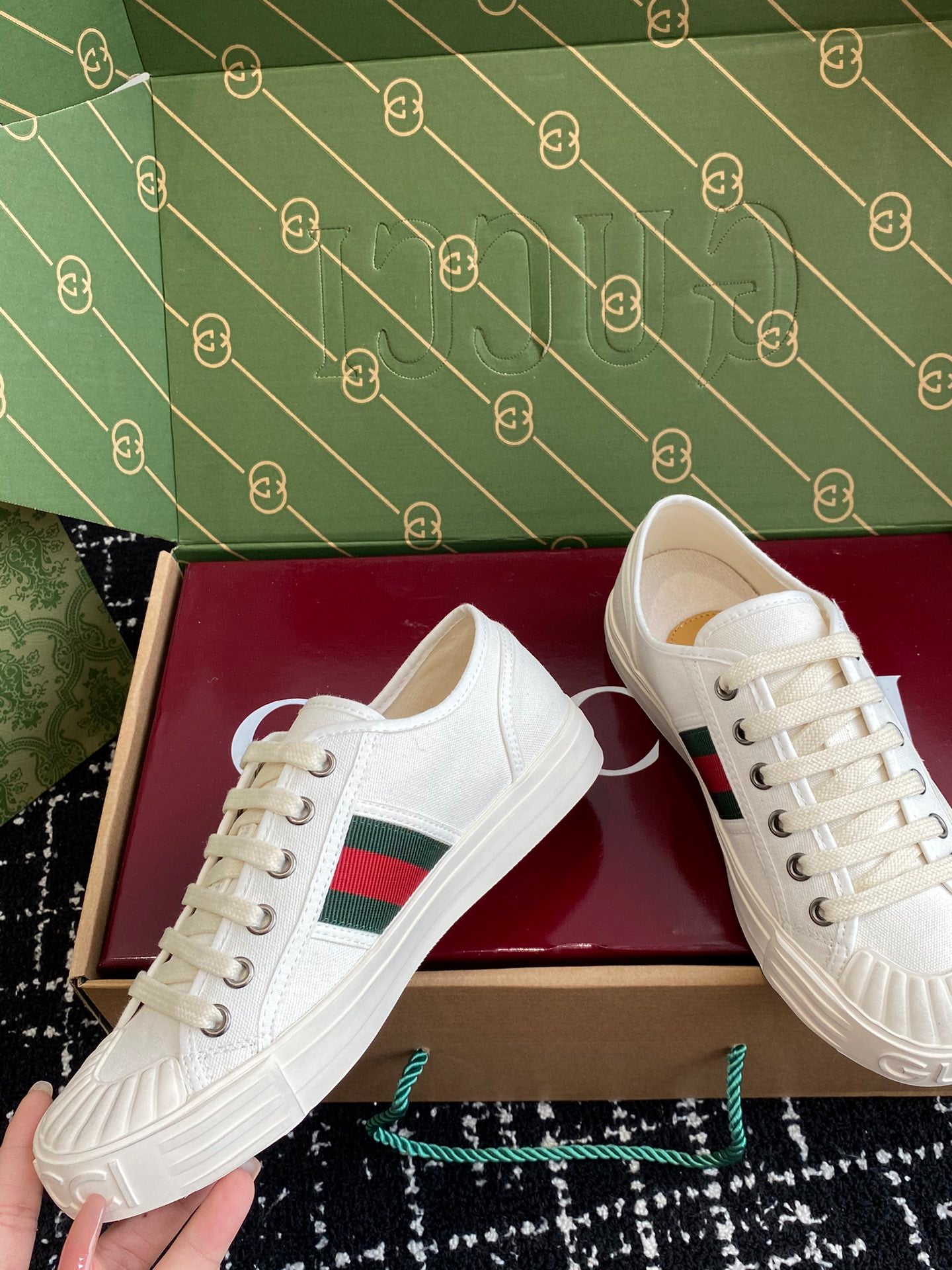 LuxluxHouse Best Quality Shoes Gucci