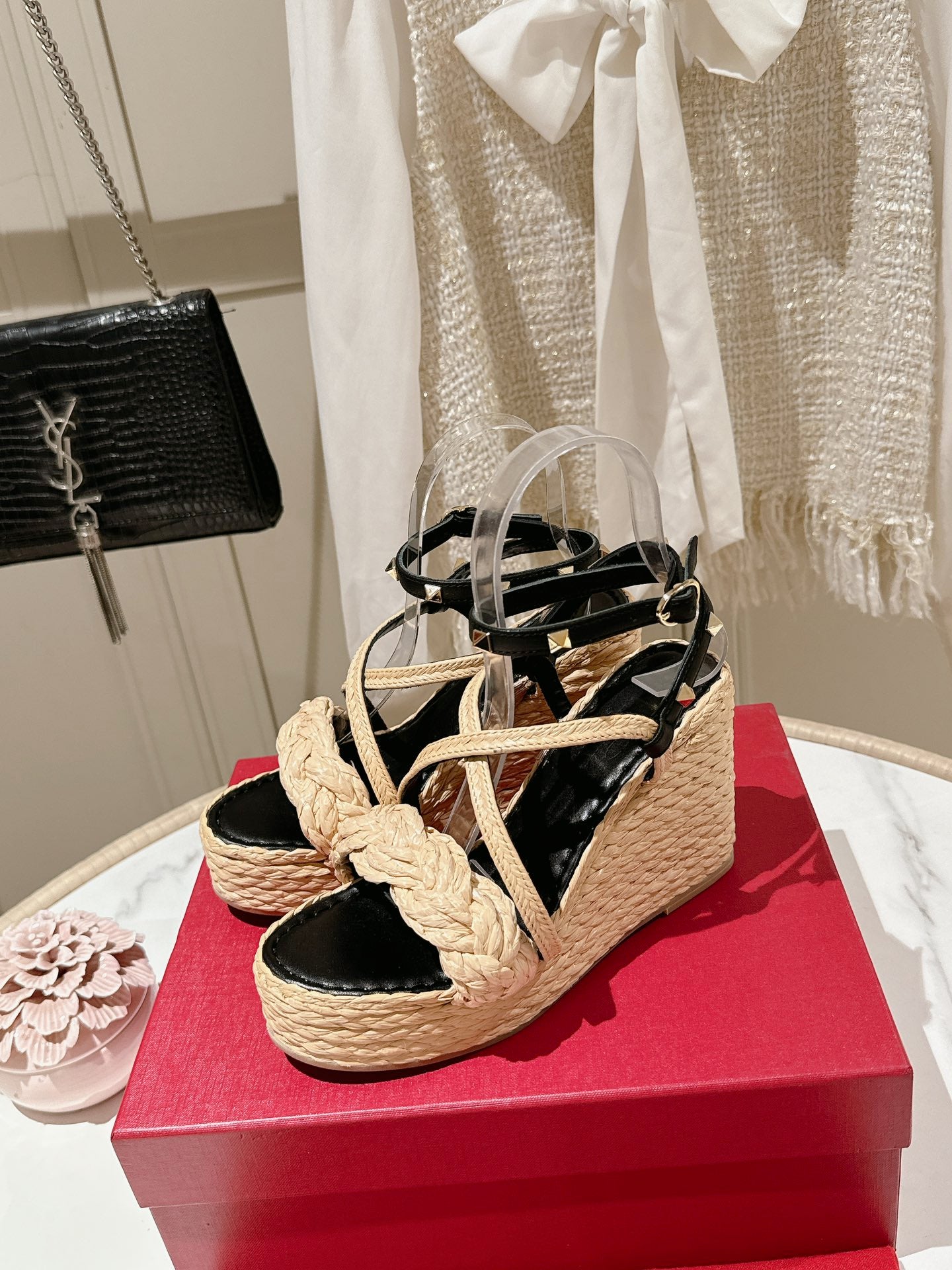LuxluxHouse Best Quality Valentino Women Shoes
