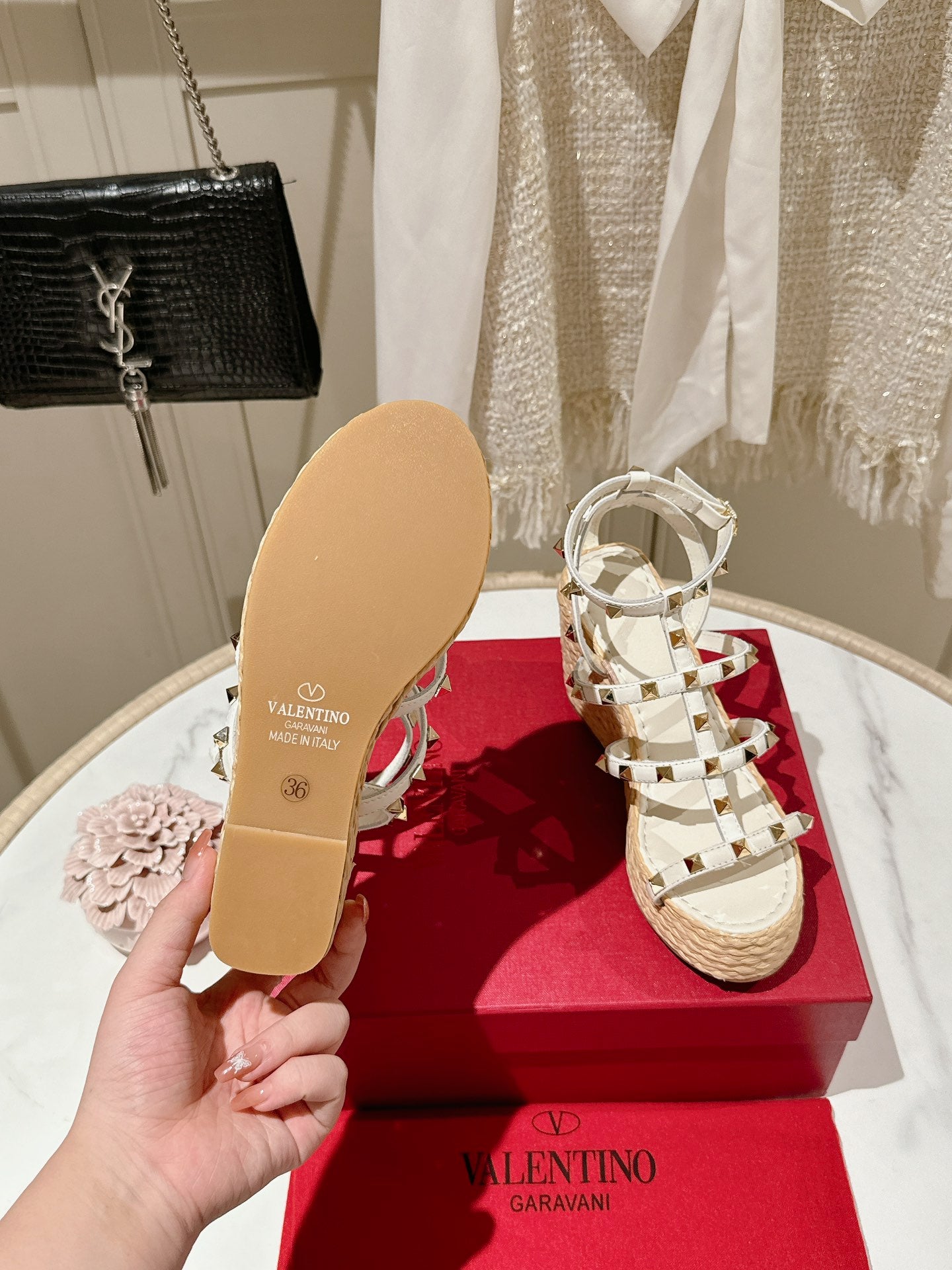 LuxluxHouse Best Quality Valentino Women Shoes