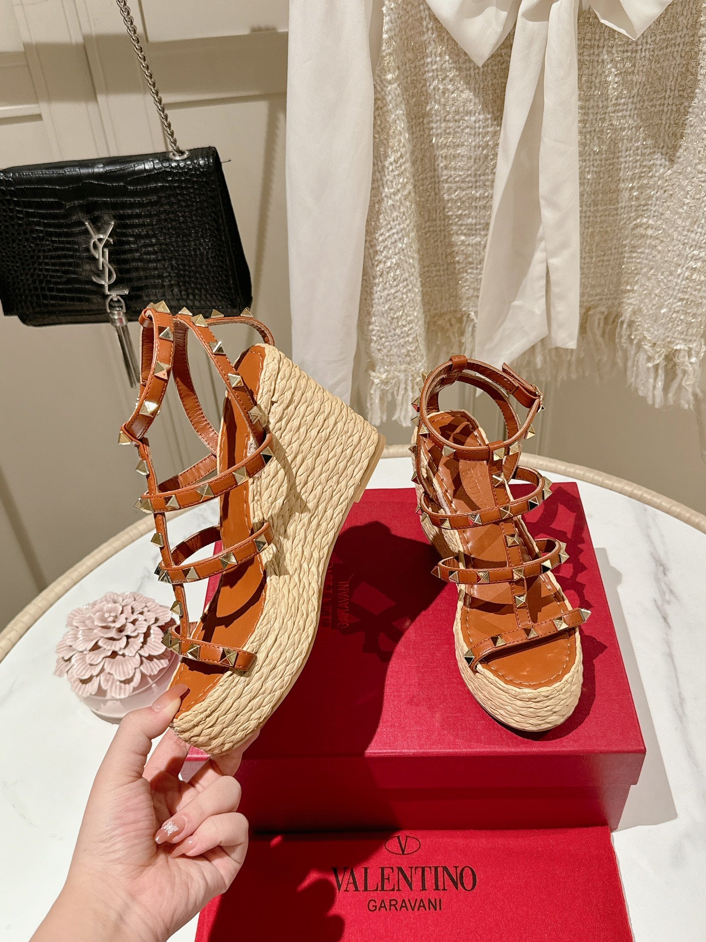 LuxluxHouse Best Quality Valentino Women Shoes