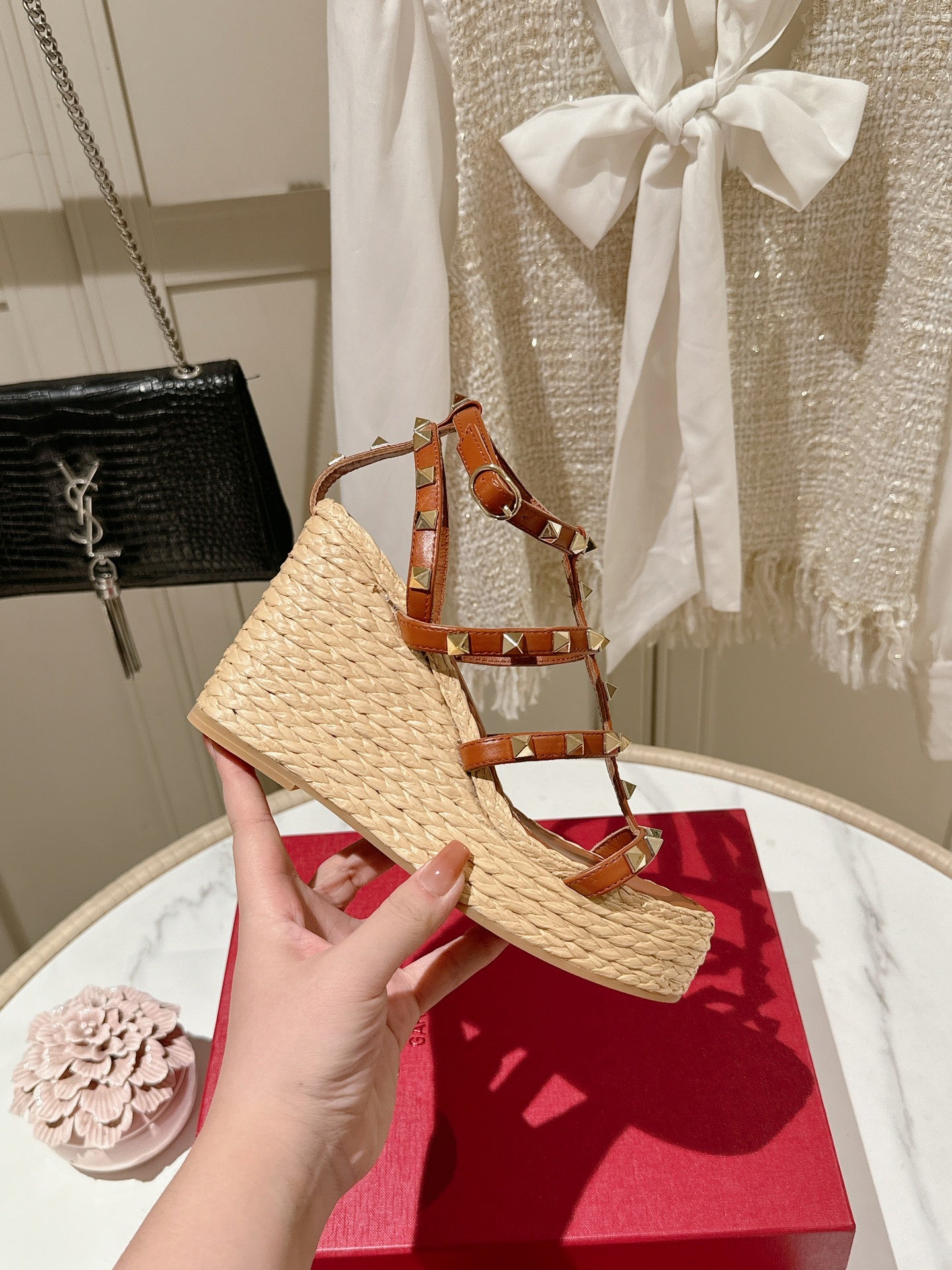 LuxluxHouse Best Quality Valentino Women Shoes