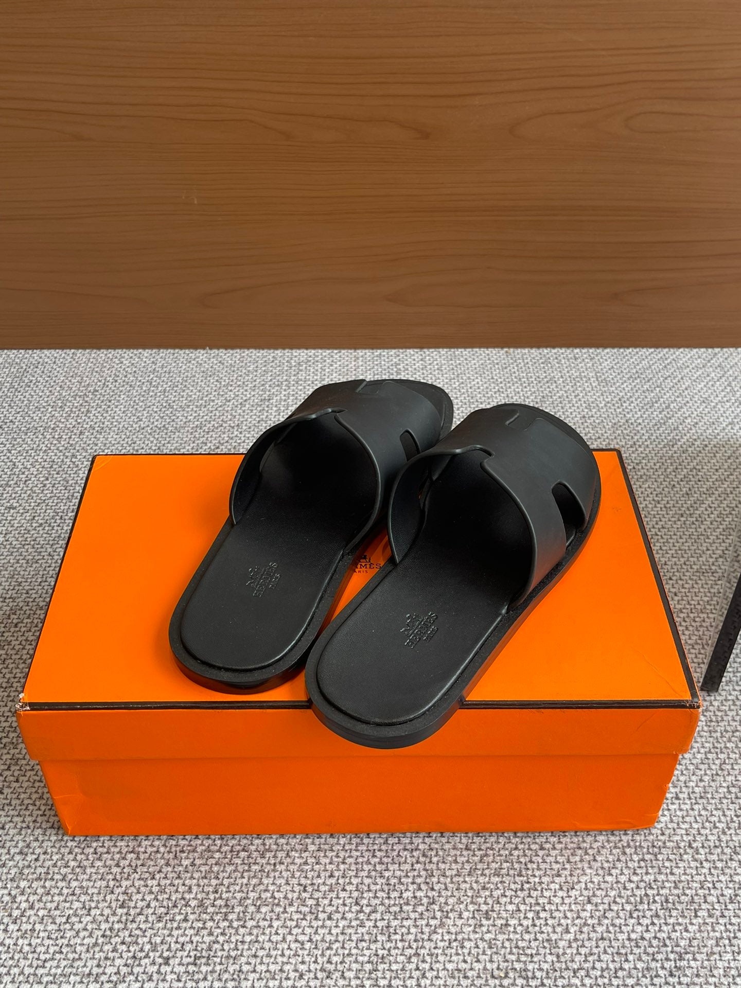 LuxluxHouse Best Quality Women Shoes Hermes