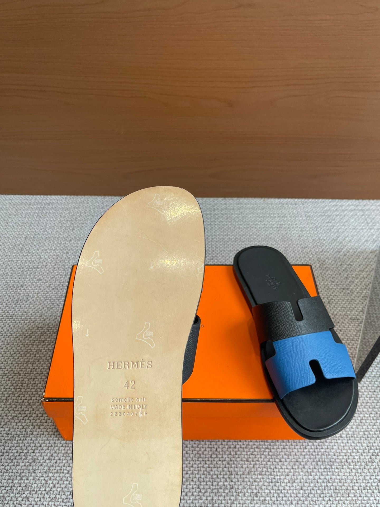 LuxluxHouse Best Quality Women Shoes Hermes