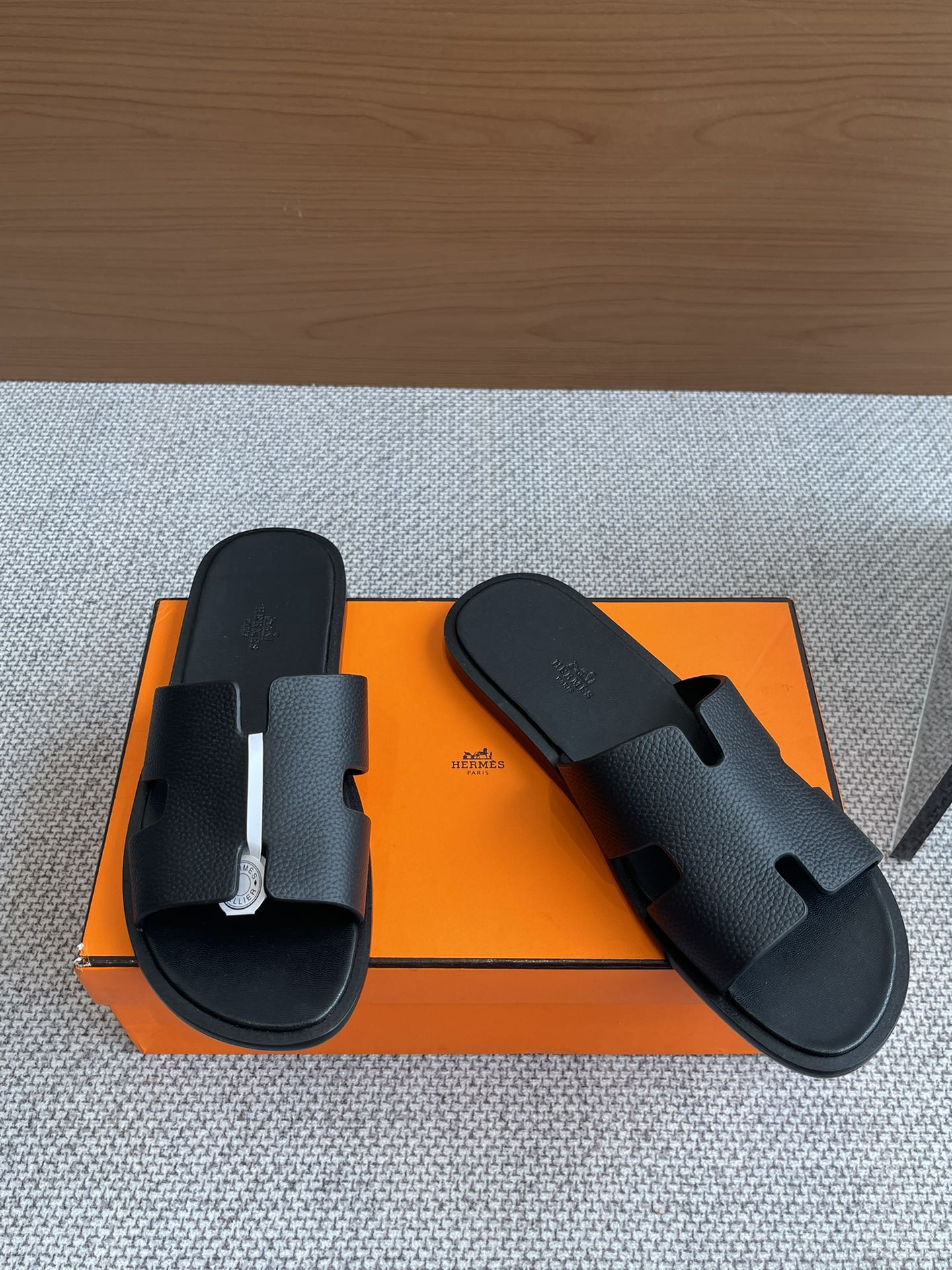 LuxluxHouse Best Quality Women Shoes Hermes