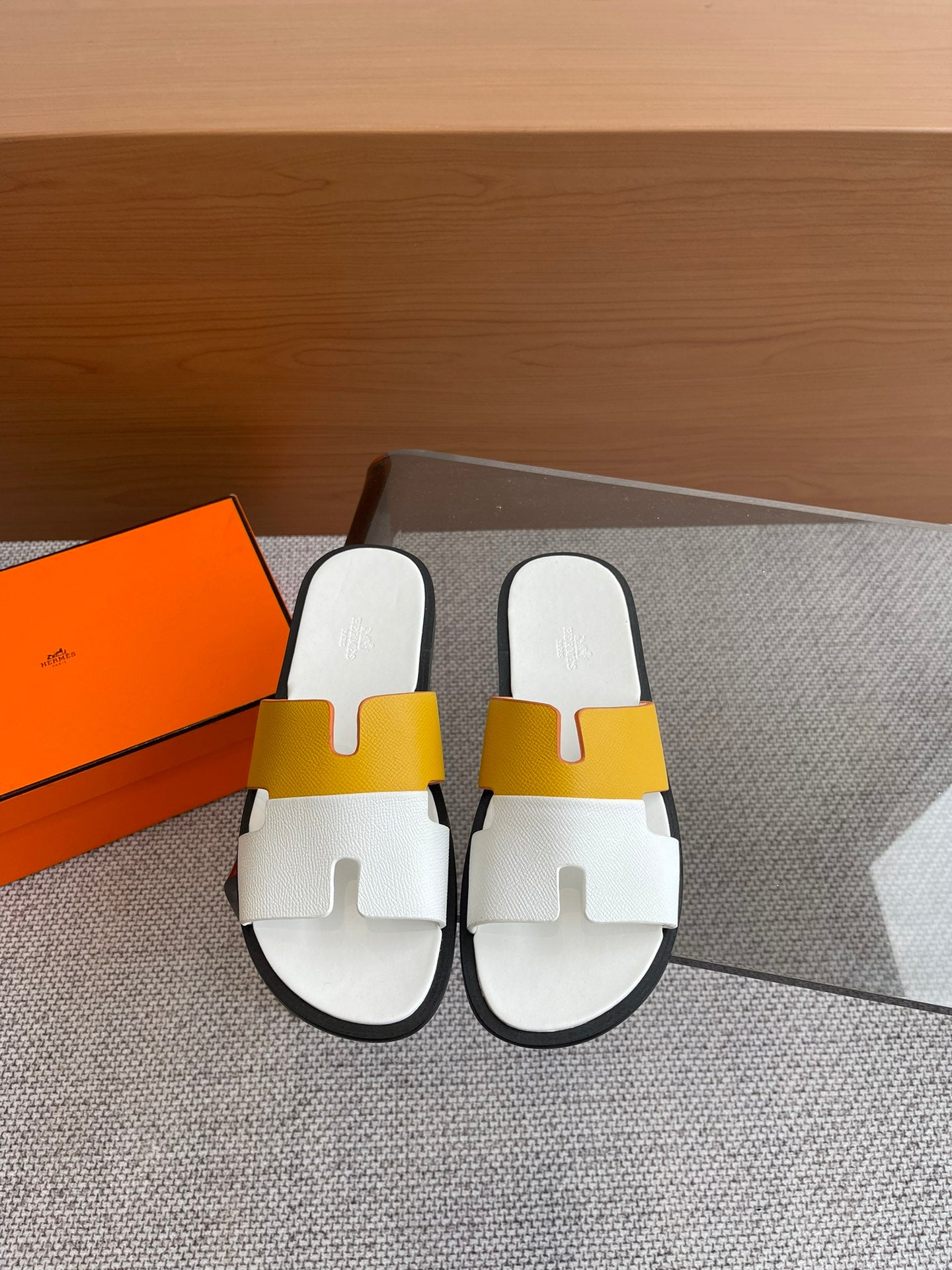 LuxluxHouse Best Quality Women Shoes Hermes